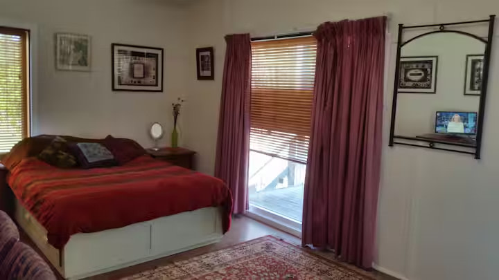 Stables Studio Cabin