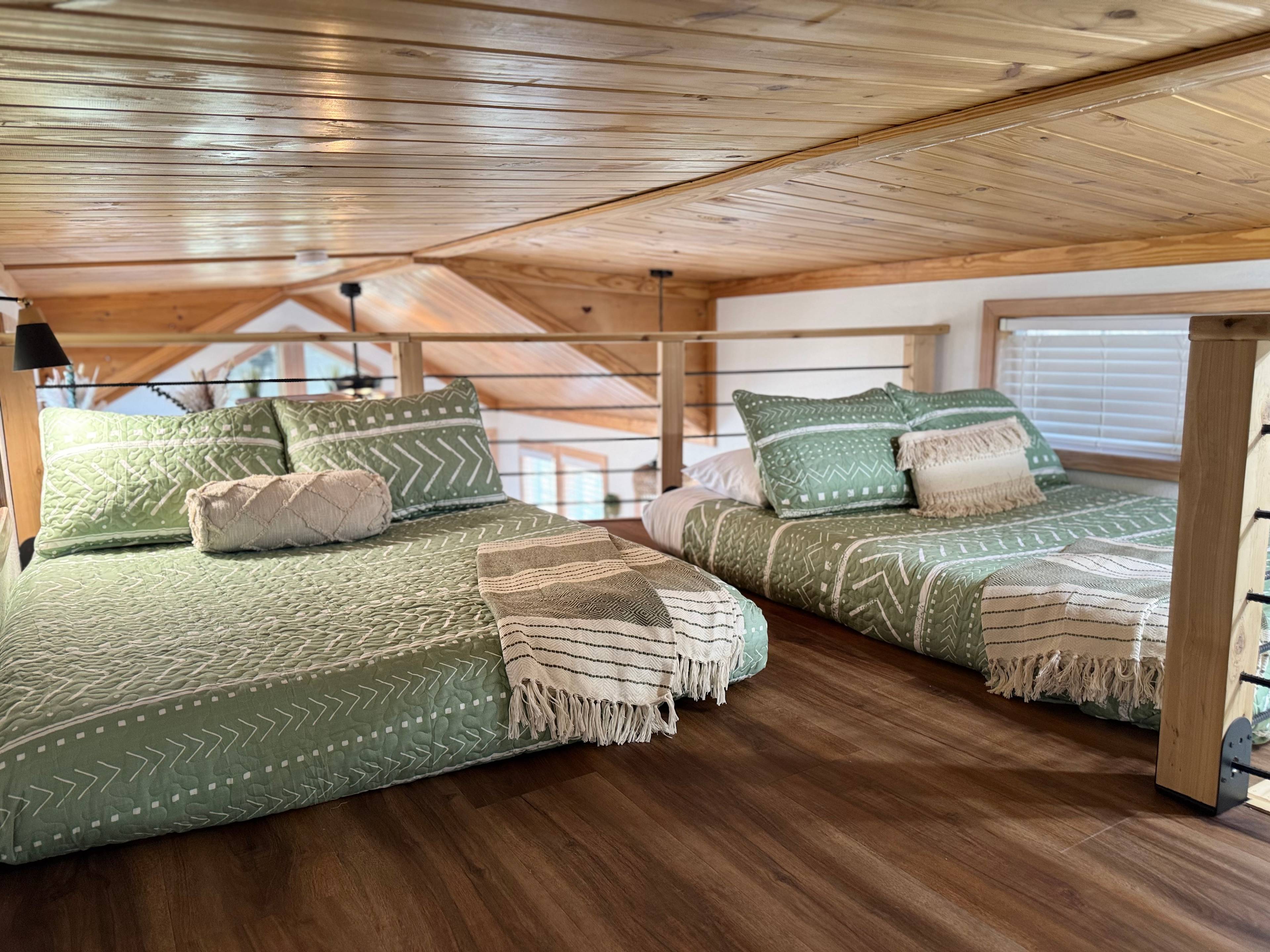 Luxe tiny cabin Lake Travis