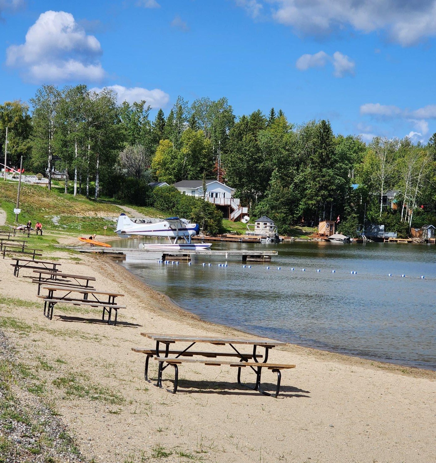 Remi Lake Holiday Bay