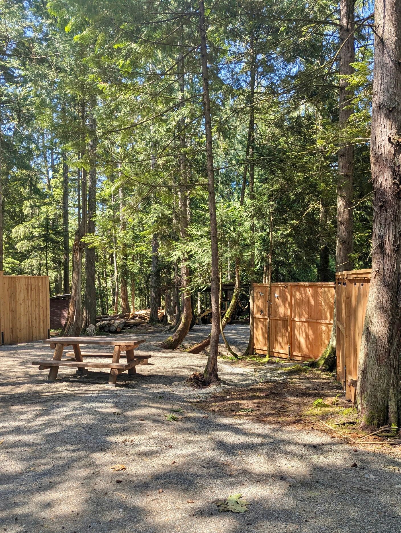 The Wheelie Rad RV Pad & Cabins