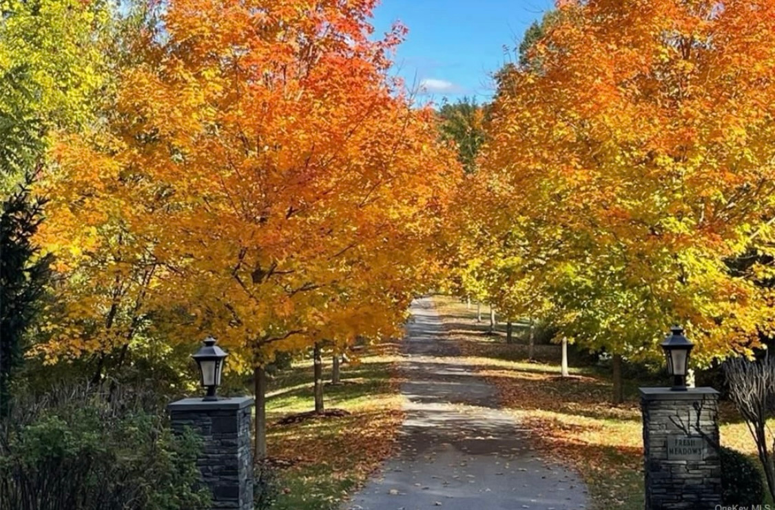 Hudson Valley Farm Escape