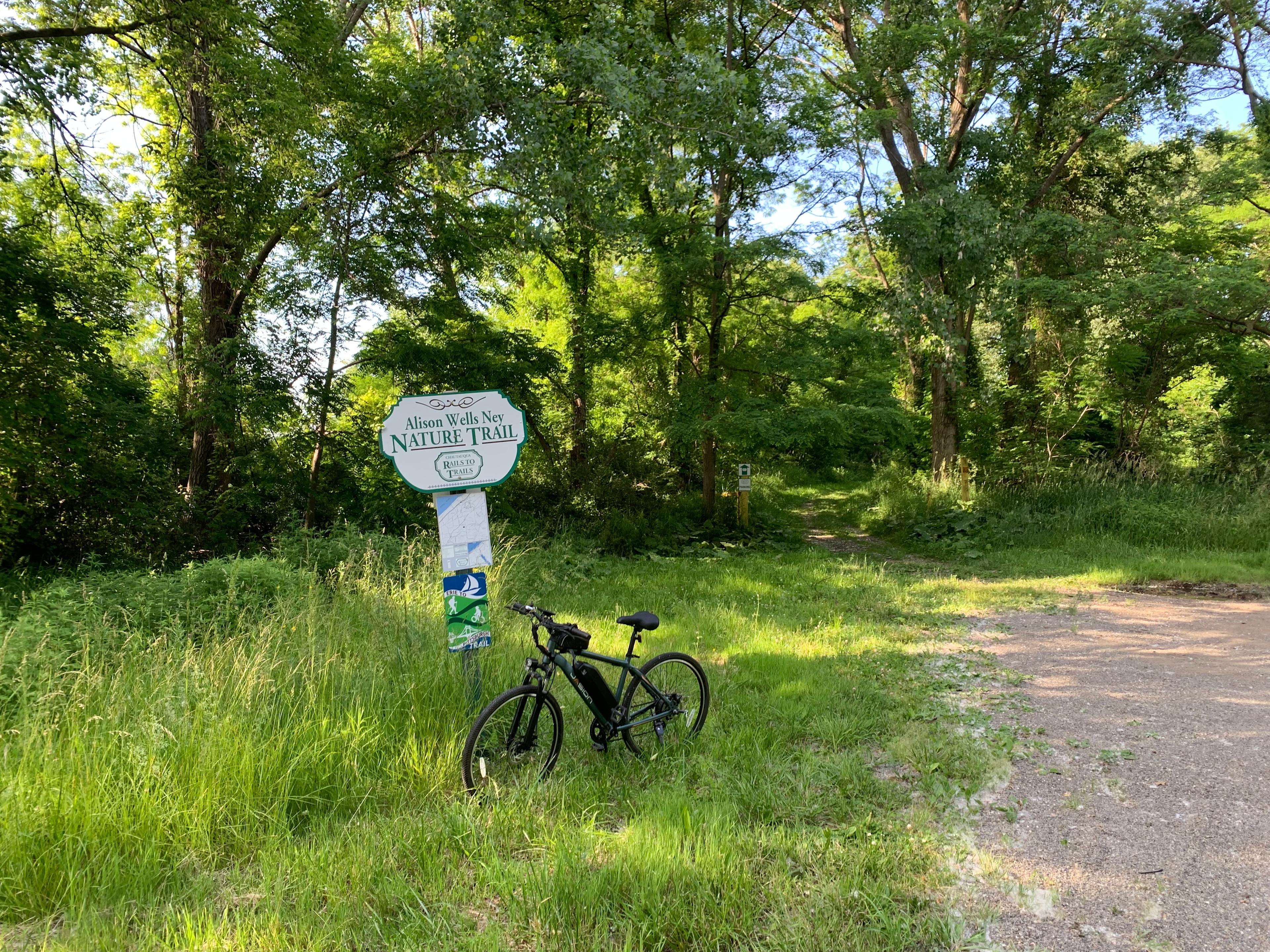 Creekside Haven Rustic Hostel