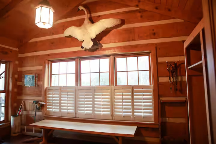 Wonderful Log Home on Lake Mattamuskeet