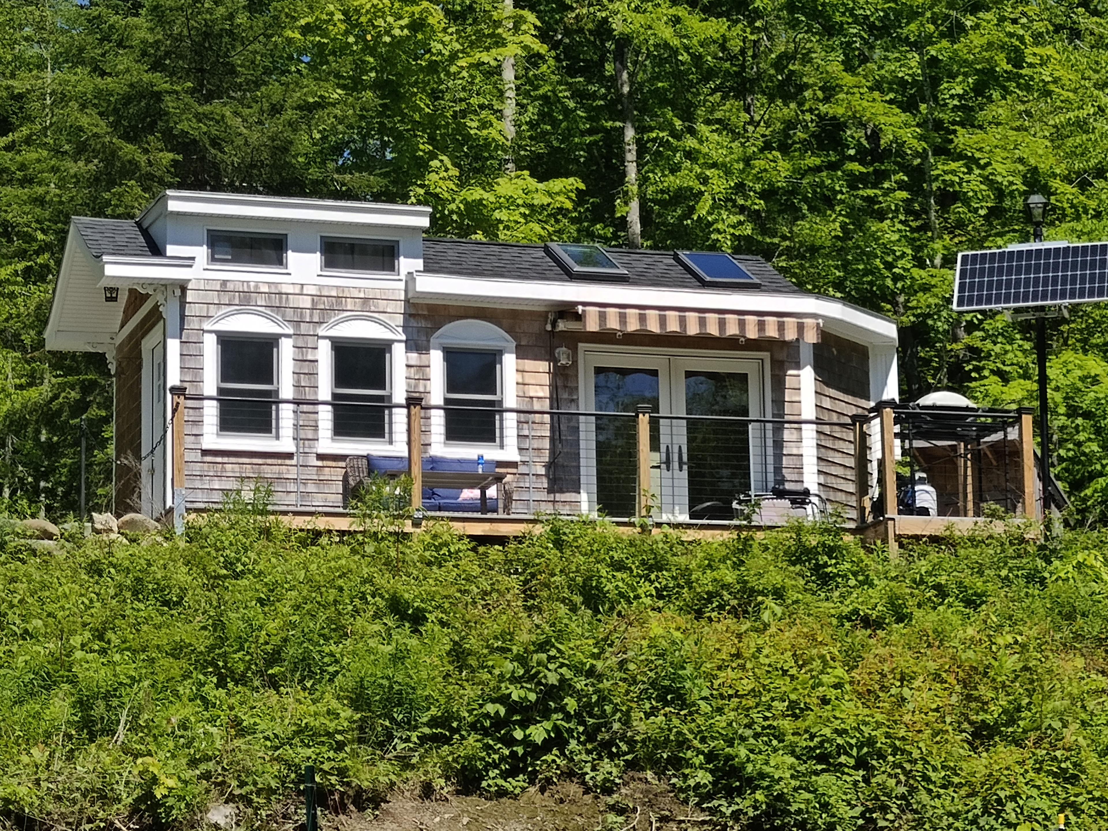 Tiny House Nature Retreat
