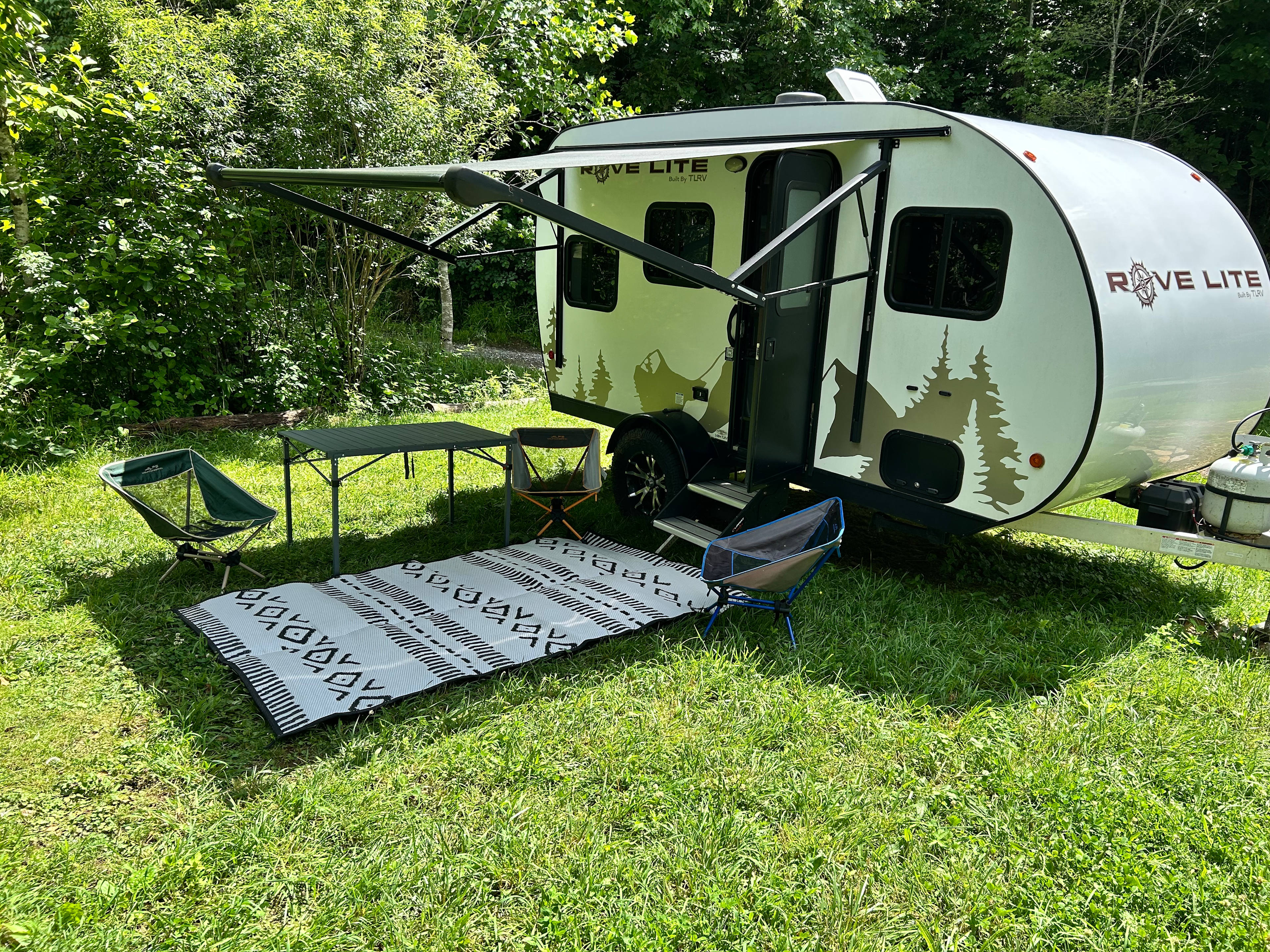 Celo Knob / Browns Creek glamp