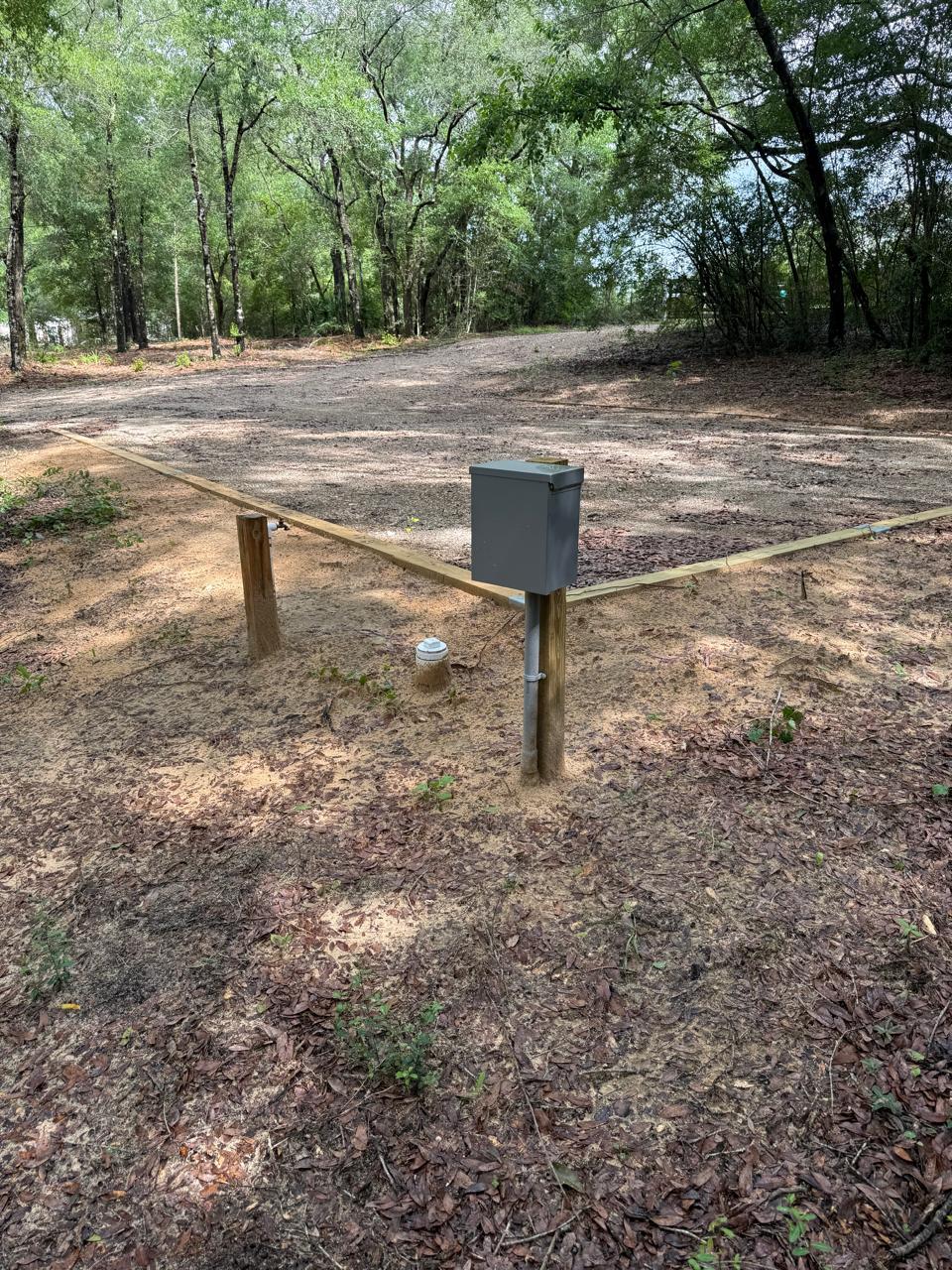 Convenient with Shoal River Nearby