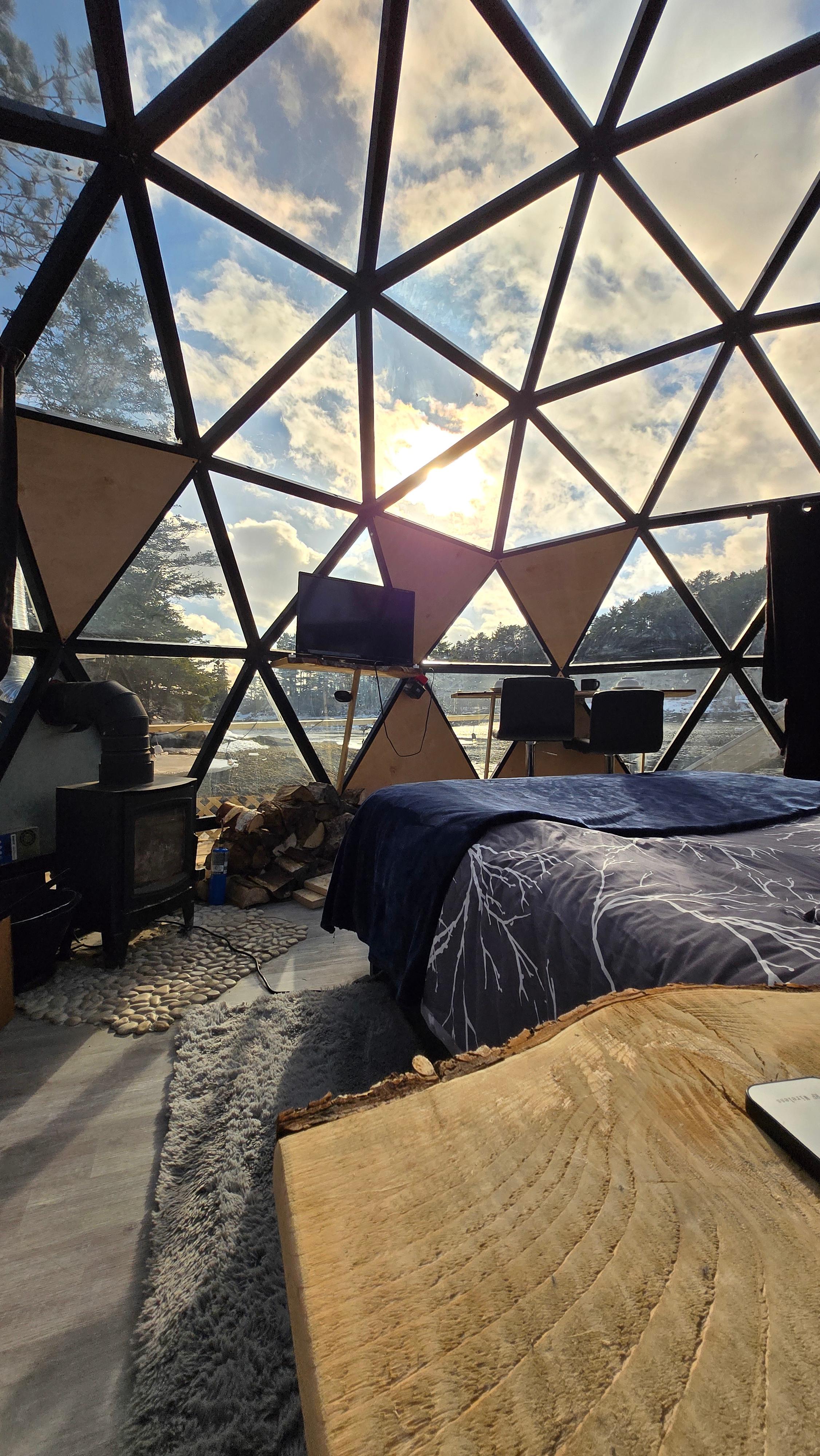 Oceanic Geodome Rentals