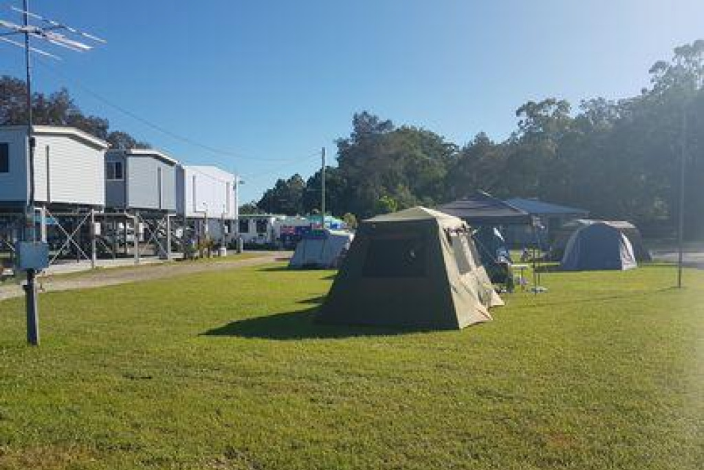Pelican Caravan Park