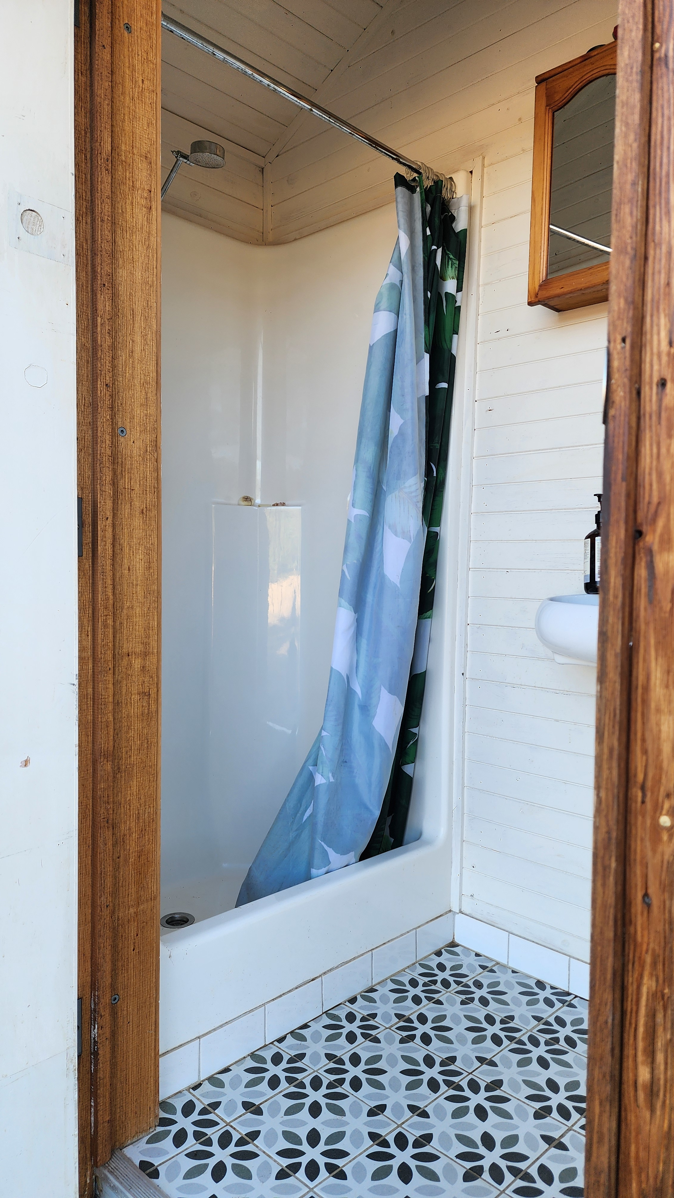 Peaceful Paddock - Castlemaine