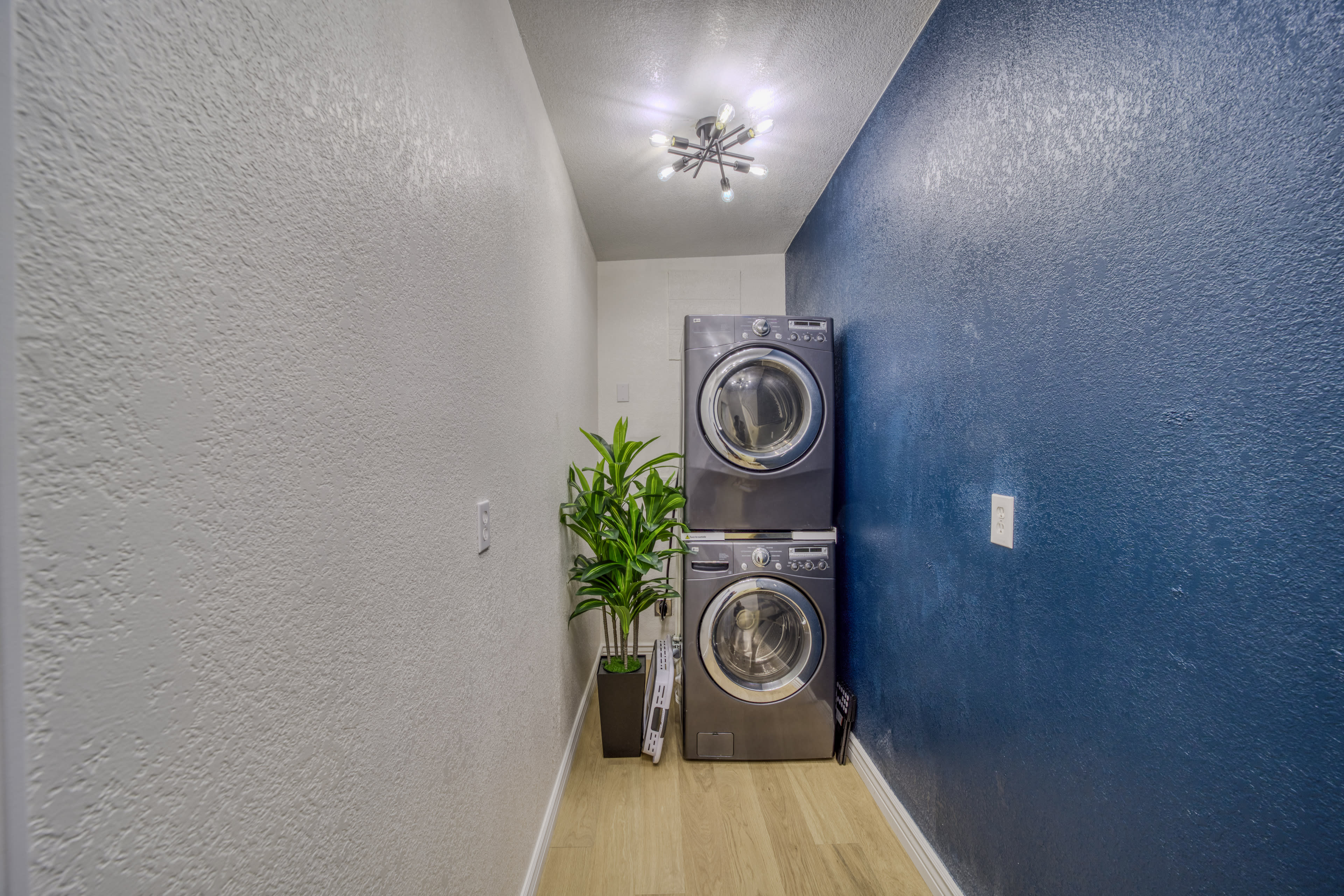 Hutz' Private Campground