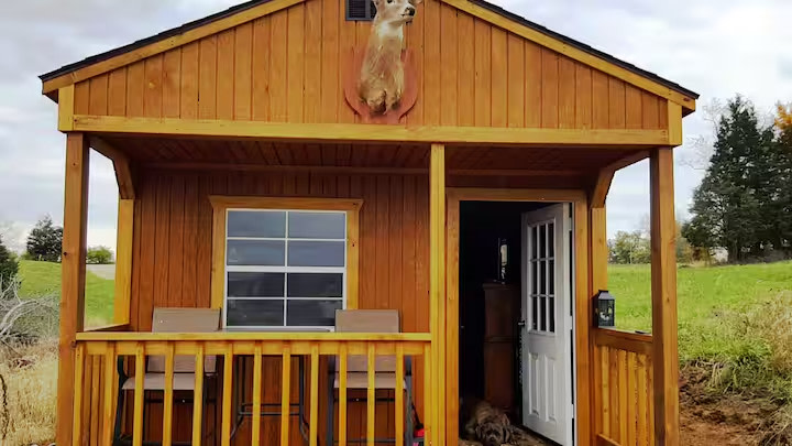 Big Rack Hunters Rustic Cabin Getaway