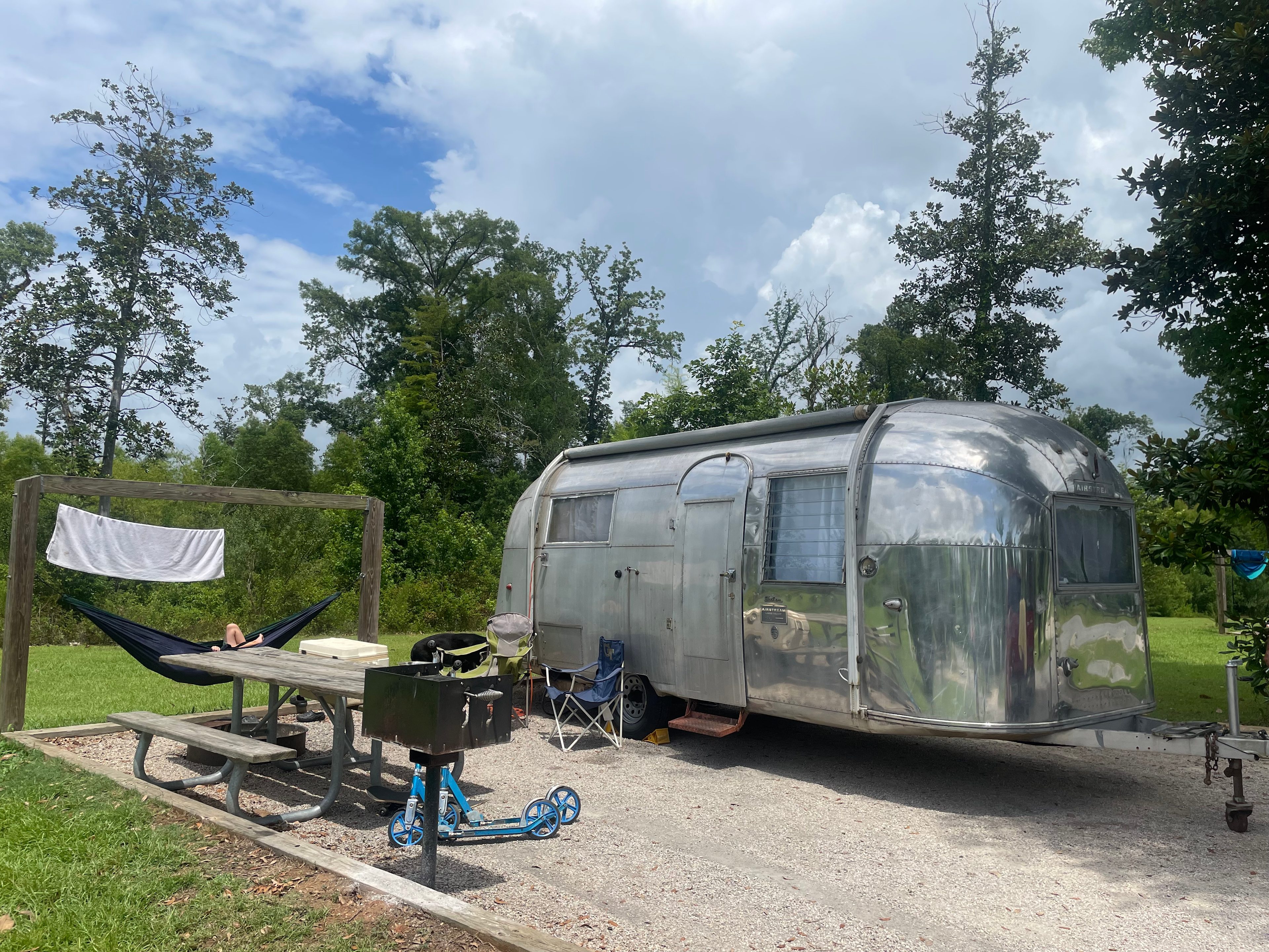 RV site with full hookups