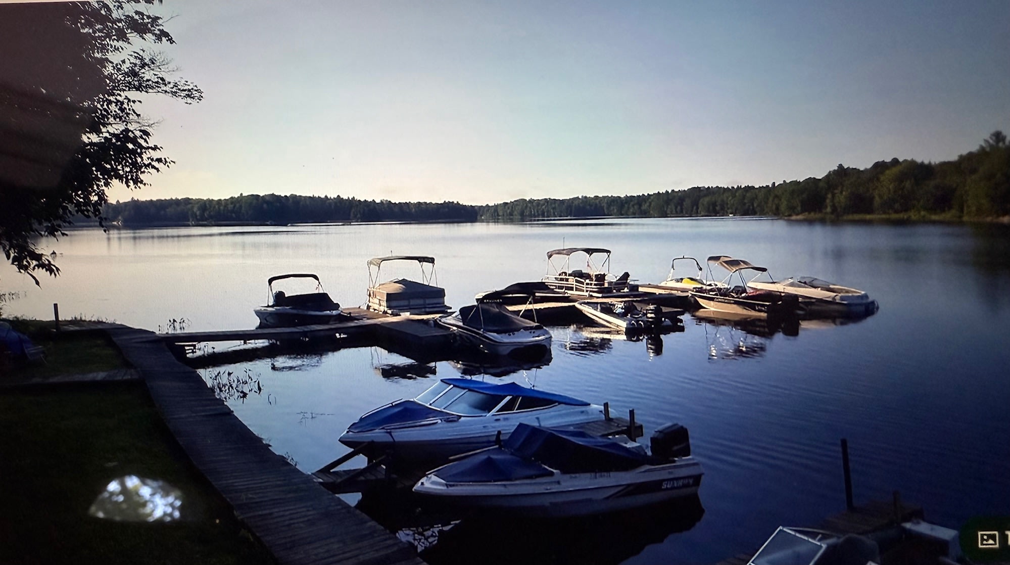 Vintage Trailer Pine Cabin
