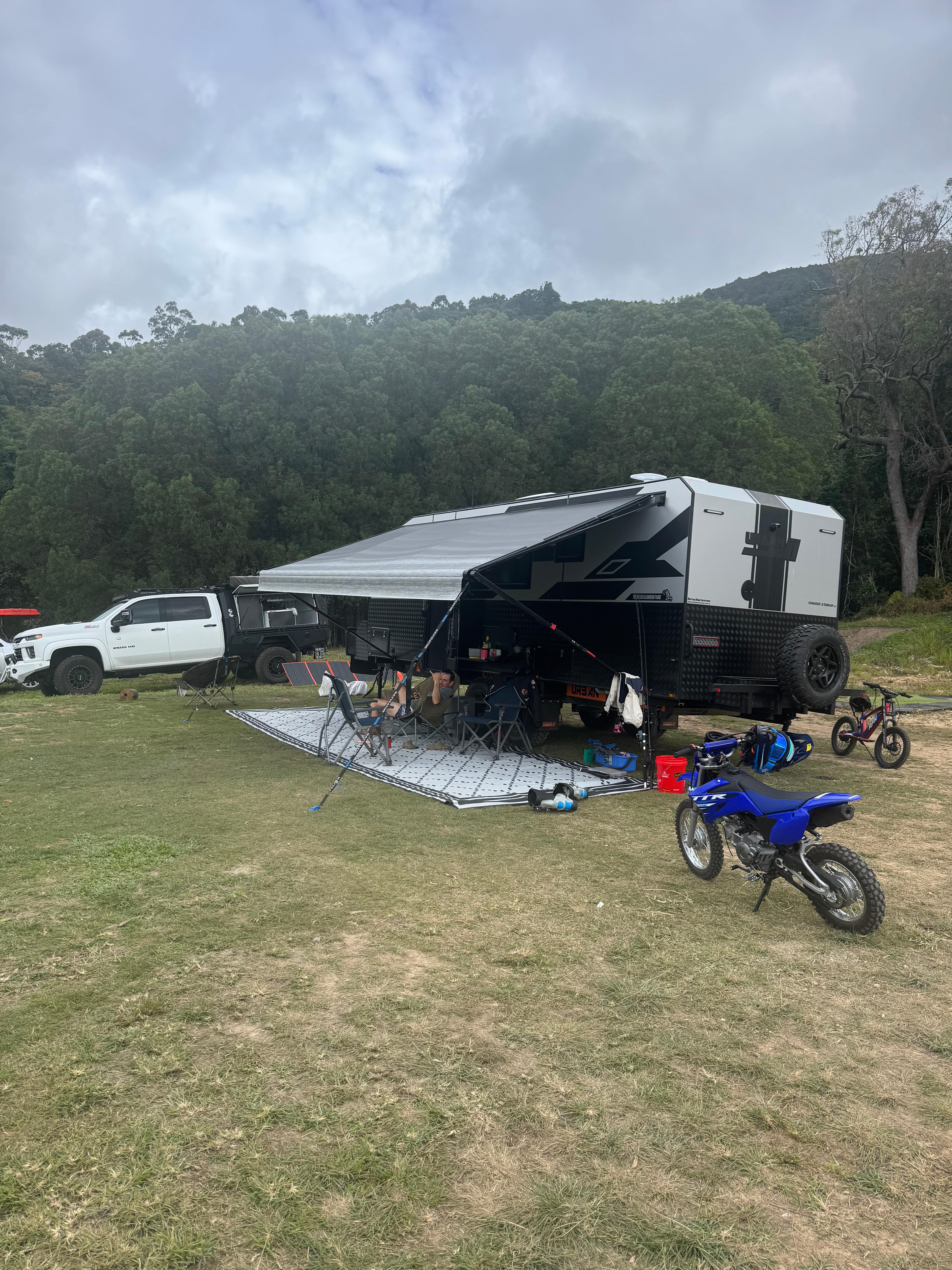 Wallaby Downs ~ Glamping Escape