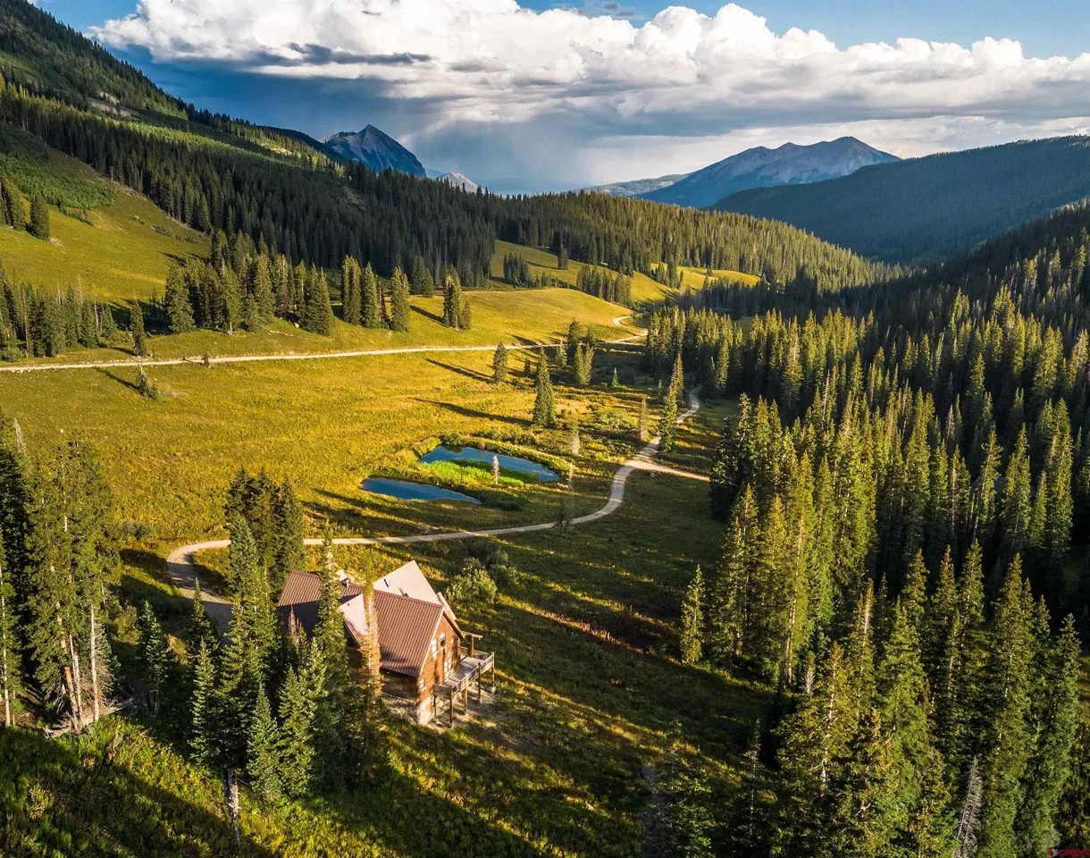 Washington Gulch Getaway