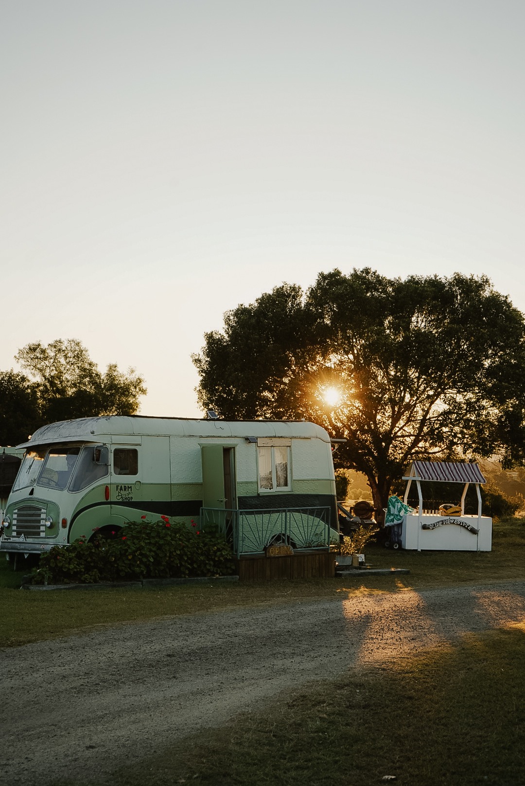 Olive View Estate - Stunning Views!