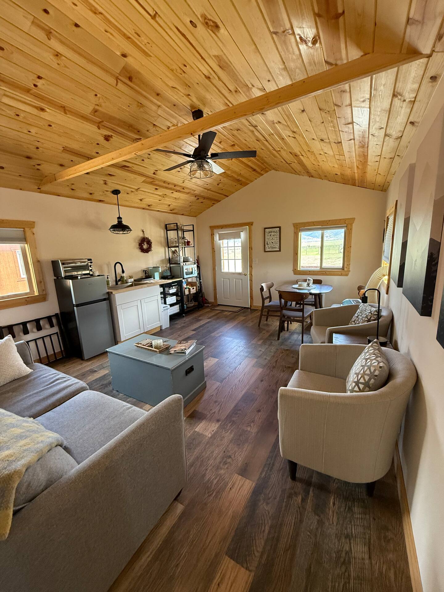 Heart & Soul Alpacas And Cabins