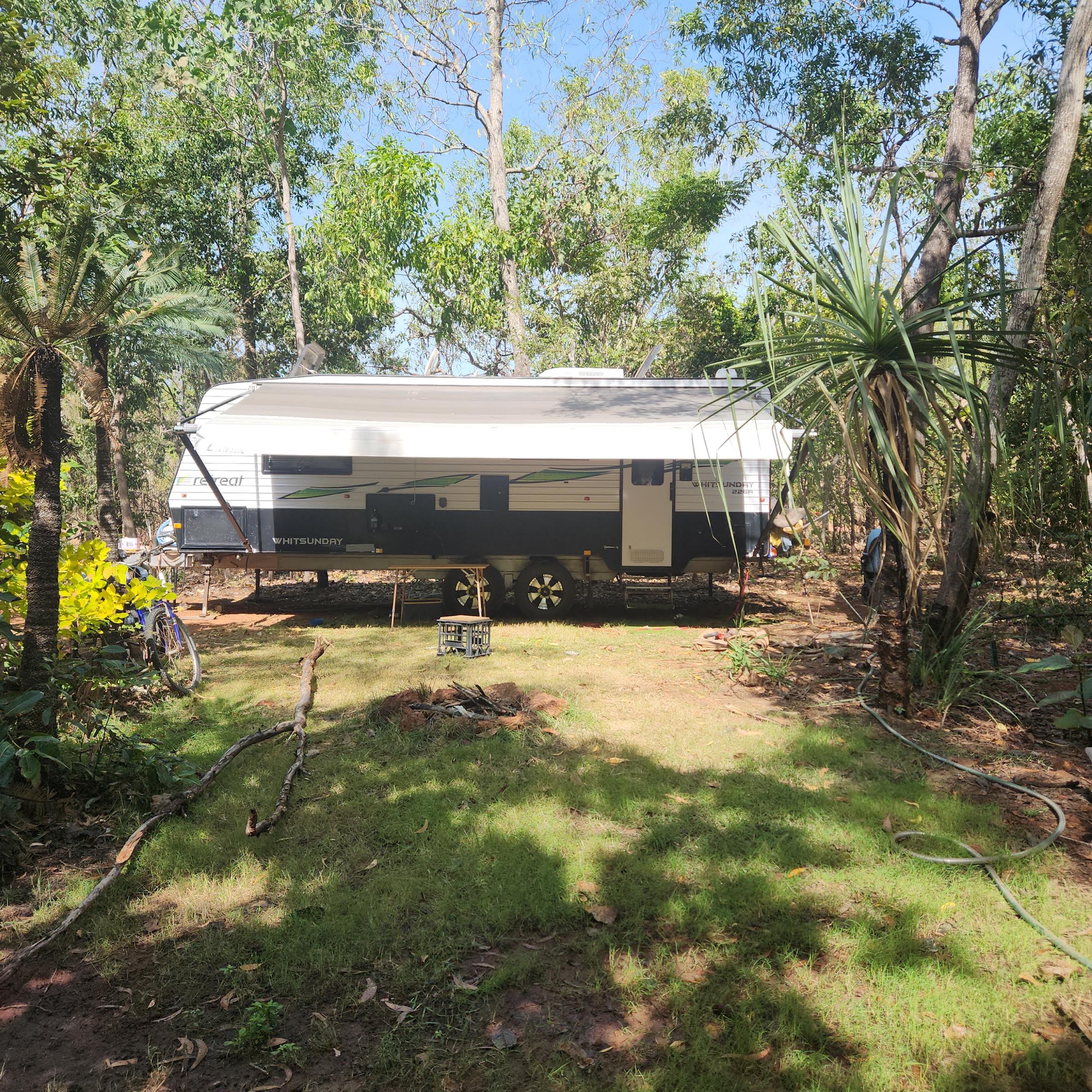 Middle Camp & Stay - DUNDEE