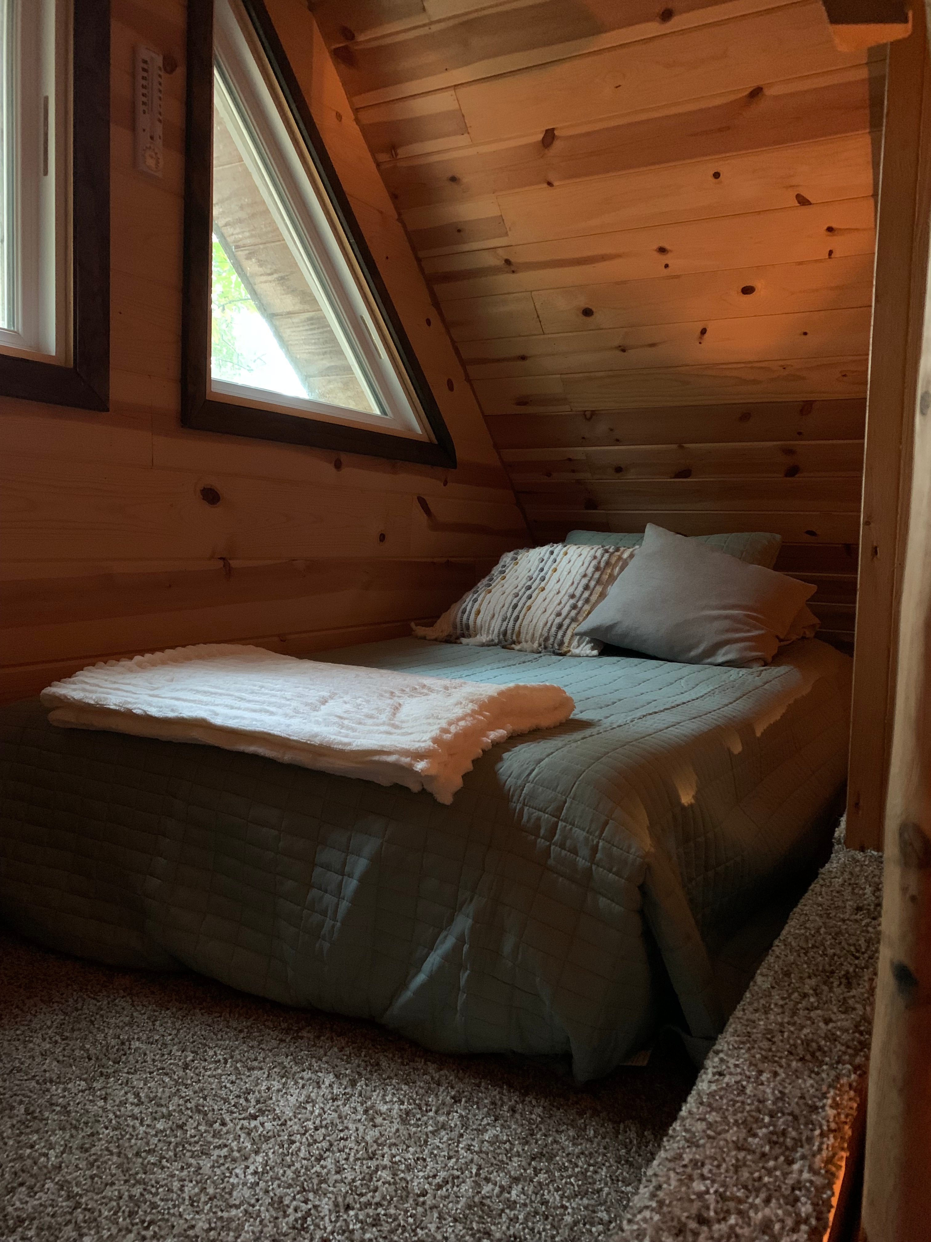The Cabin At Camp Bouquet