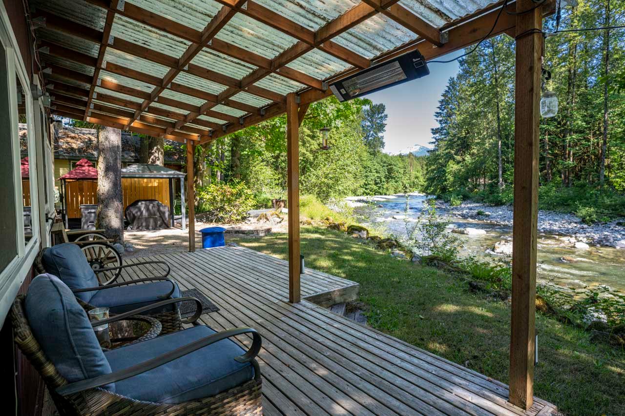 Marvin N’s River Mountain Oasis