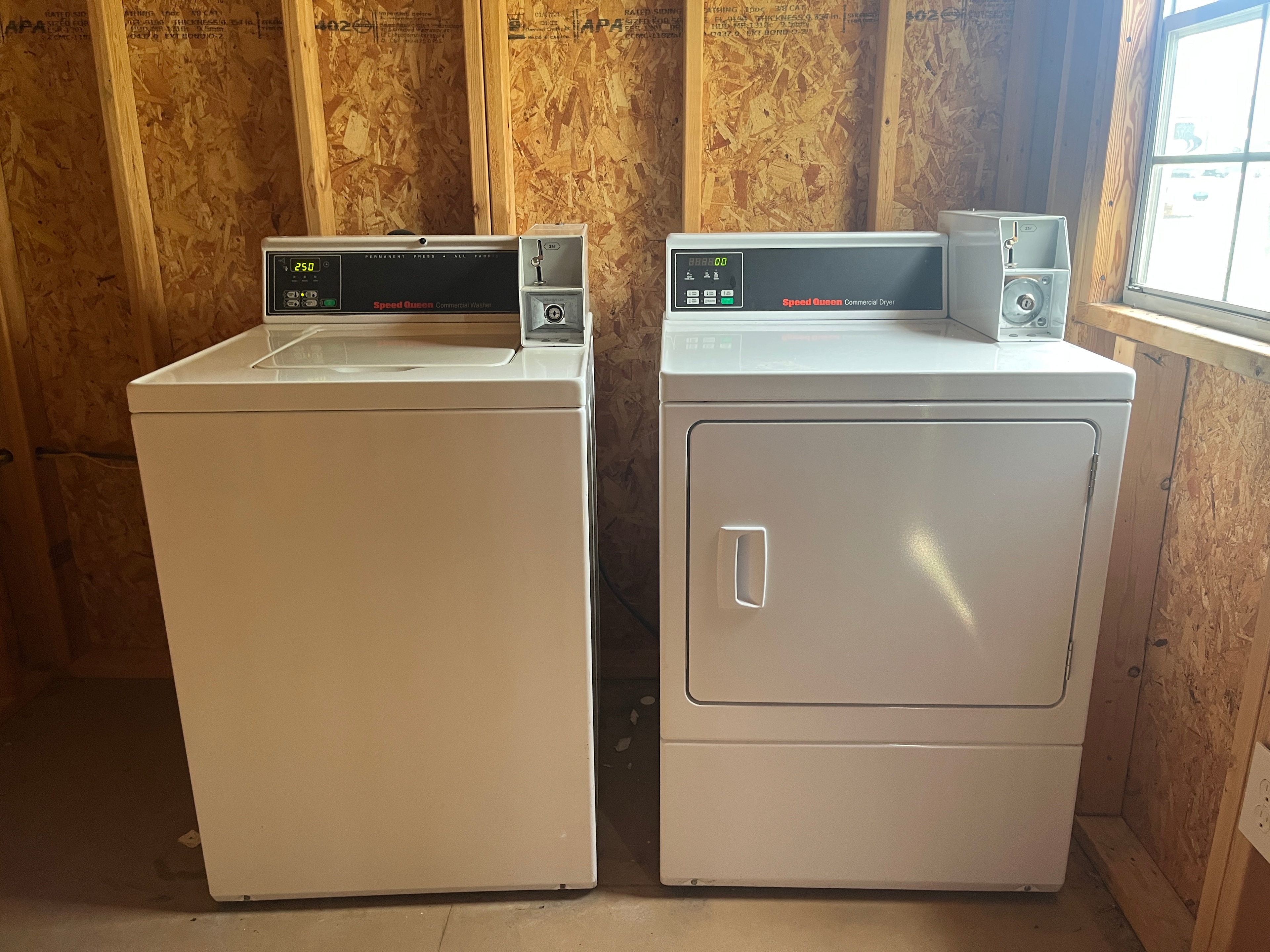 KBS Campsites W/ Pool