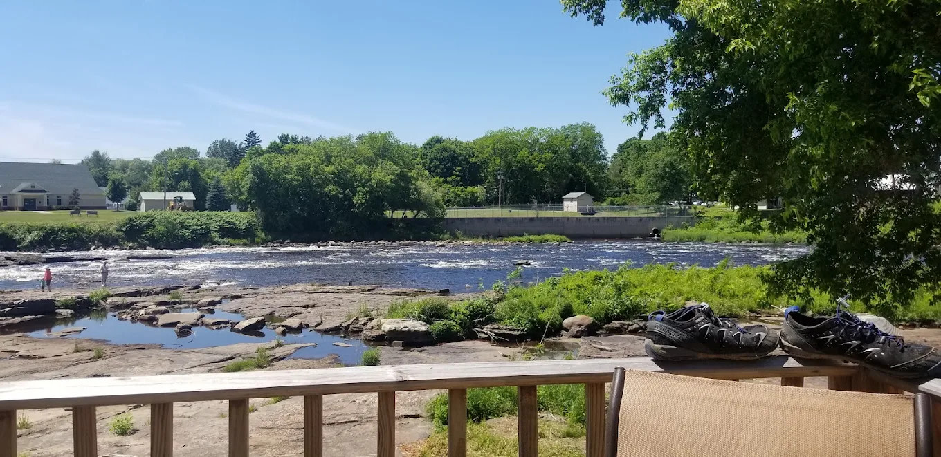 Jellybeans Riverside Campground