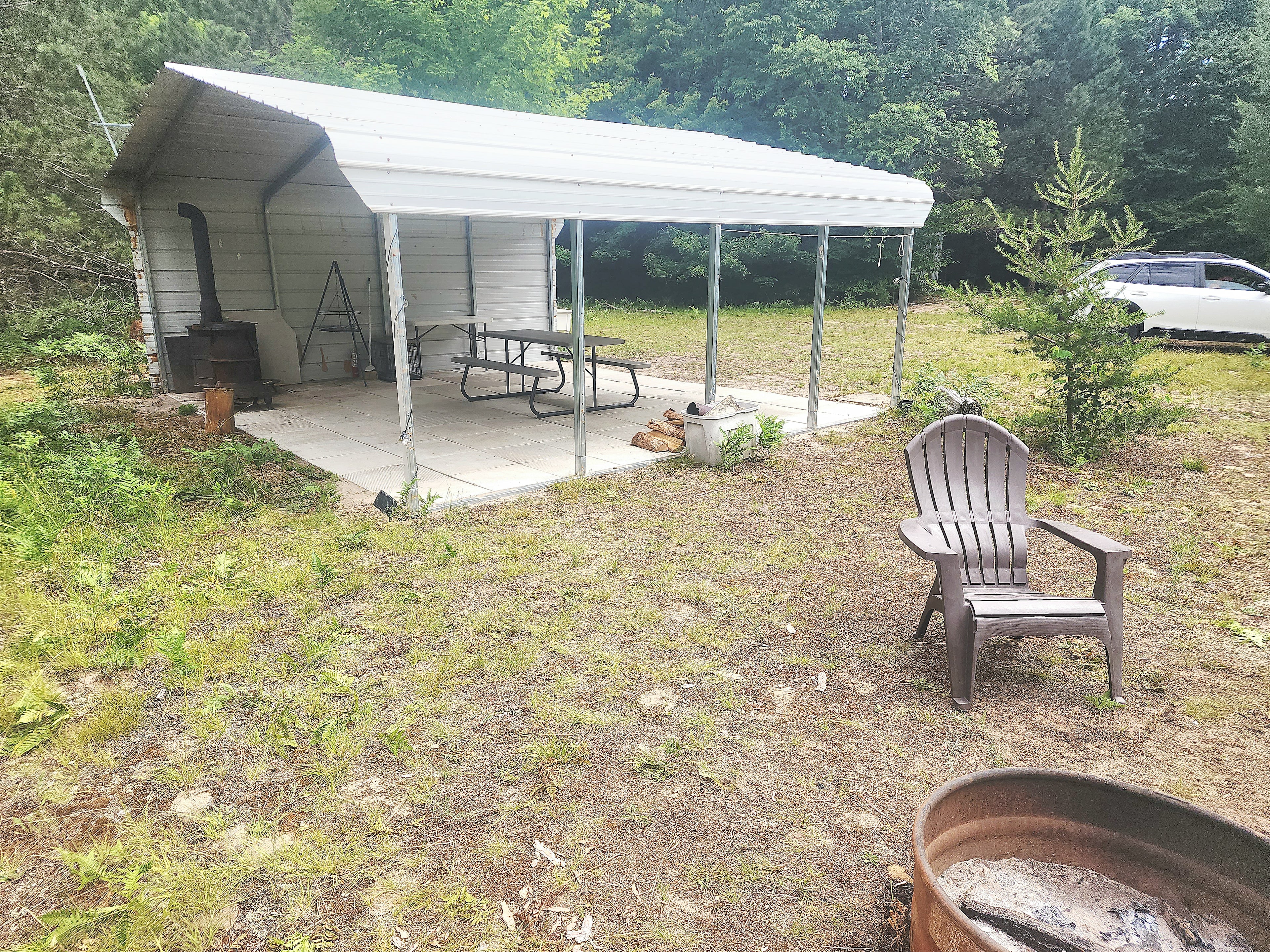 Private Rustic Pines- Dog friendly