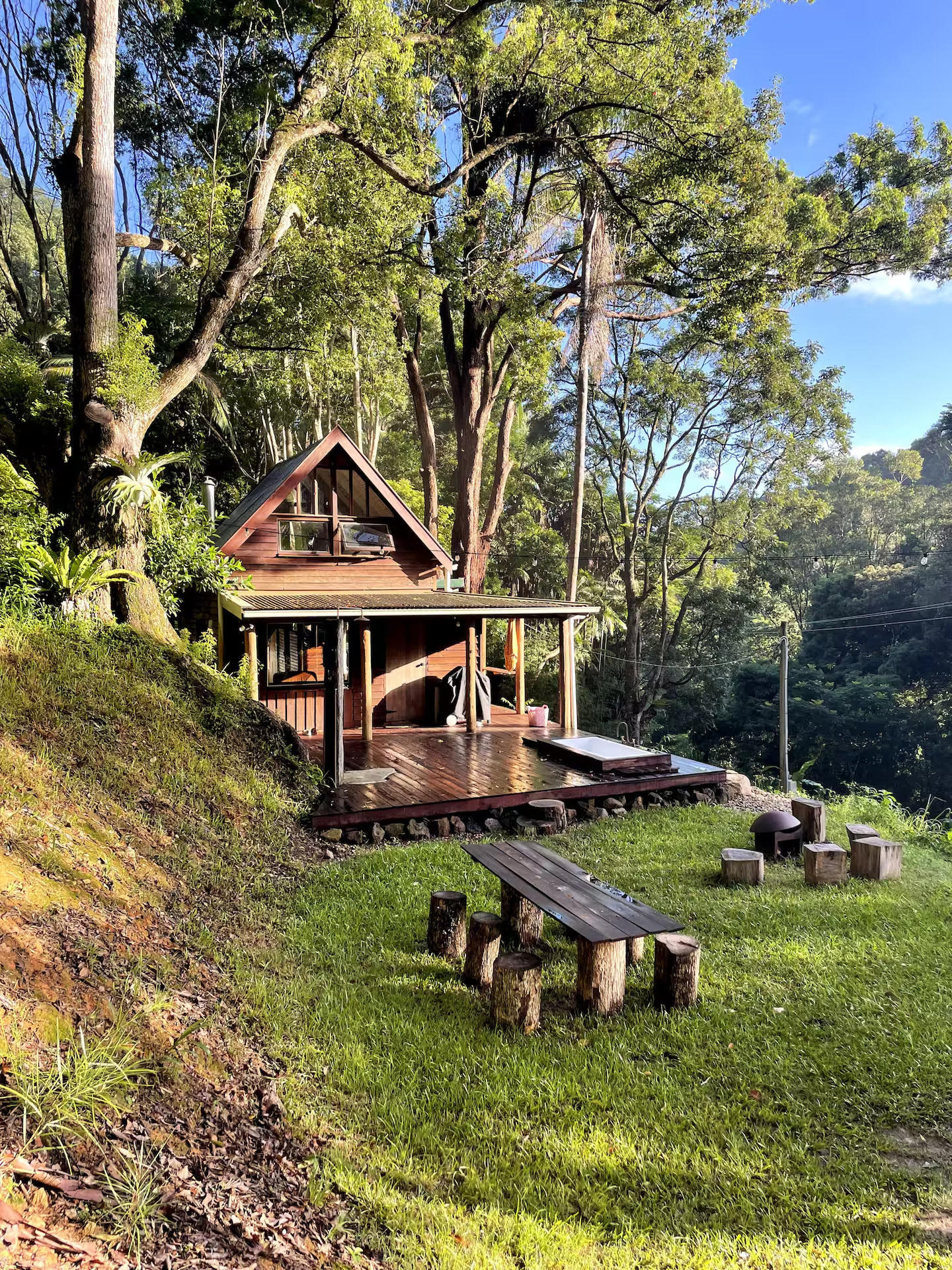 Intimate Rainforest Retreat