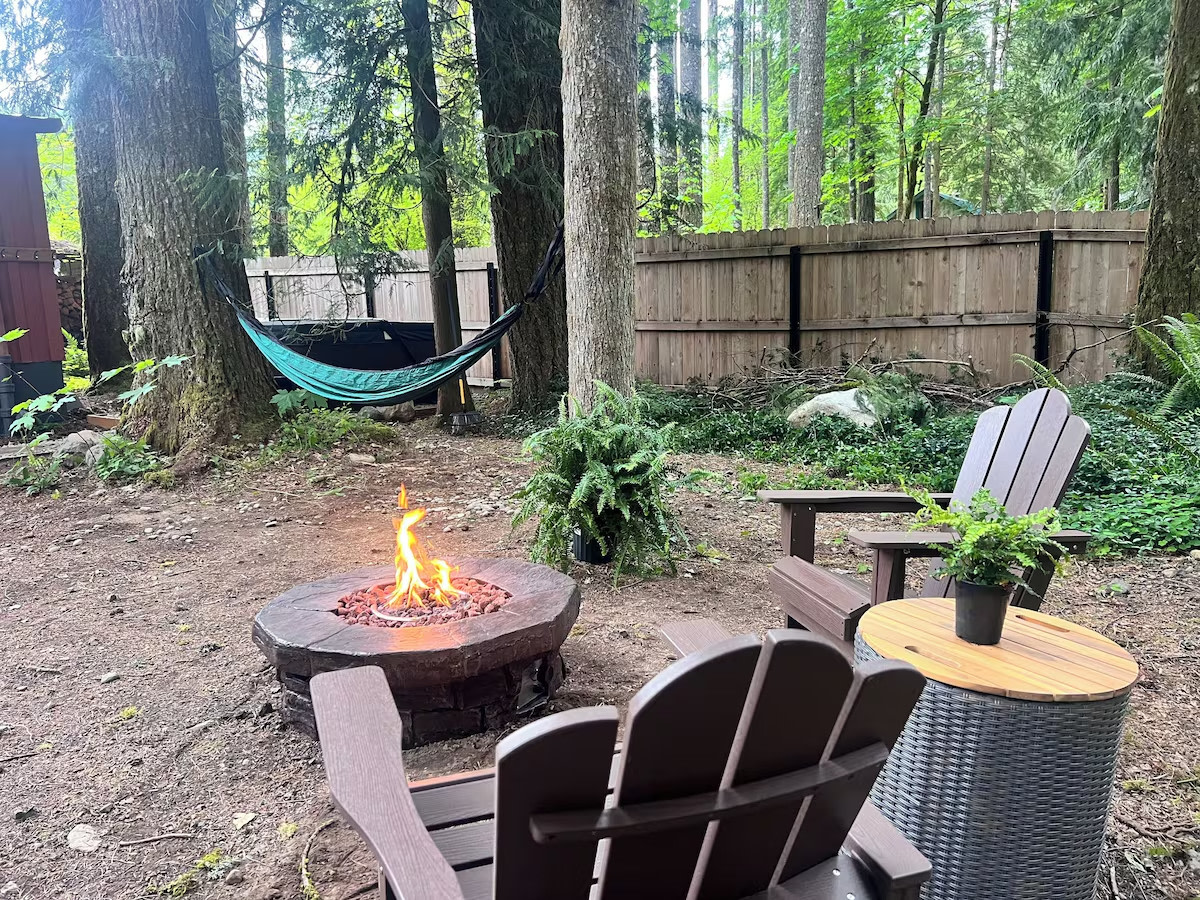 Mt Hood Cabin W/ Firepit & Hot Tub