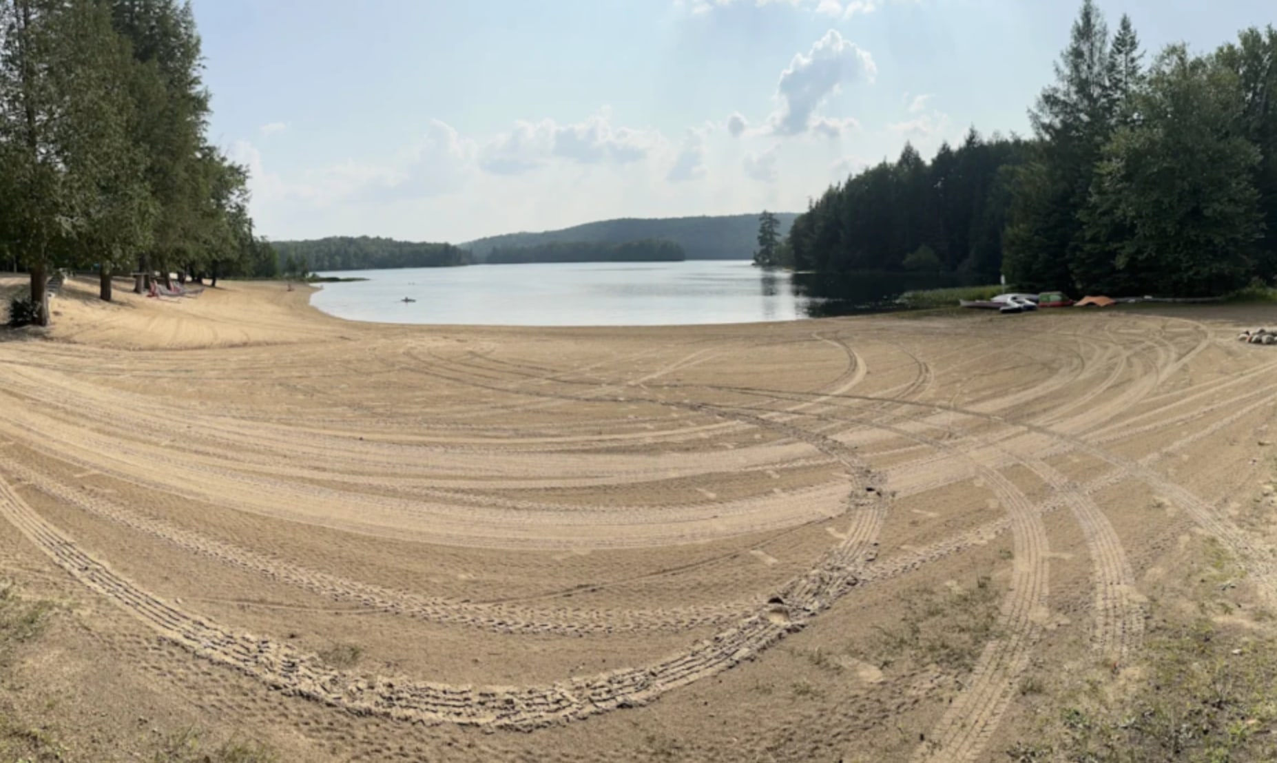 Mitziville By The Lake