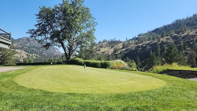 Twin Lakes Golf Course & RV