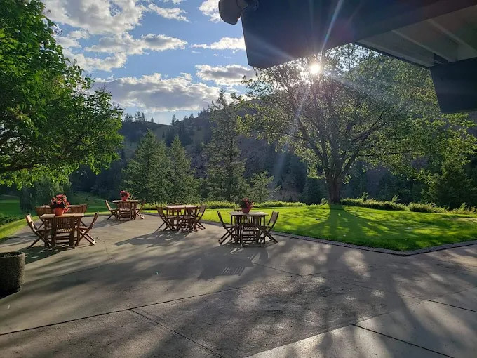 Twin Lakes Golf Course & RV