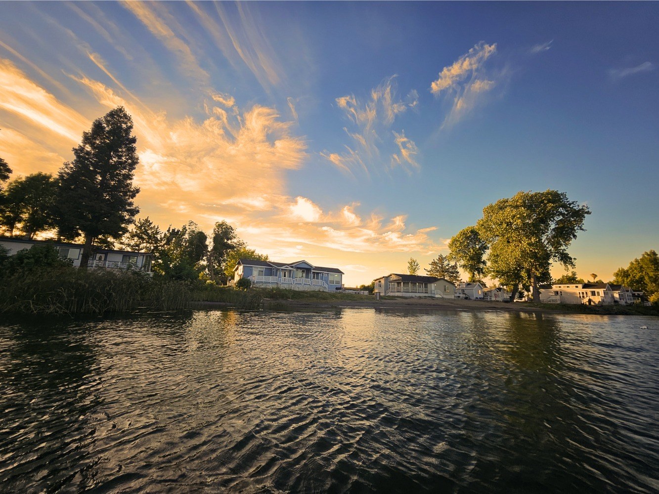 Snug Harbor RV Park & Marina