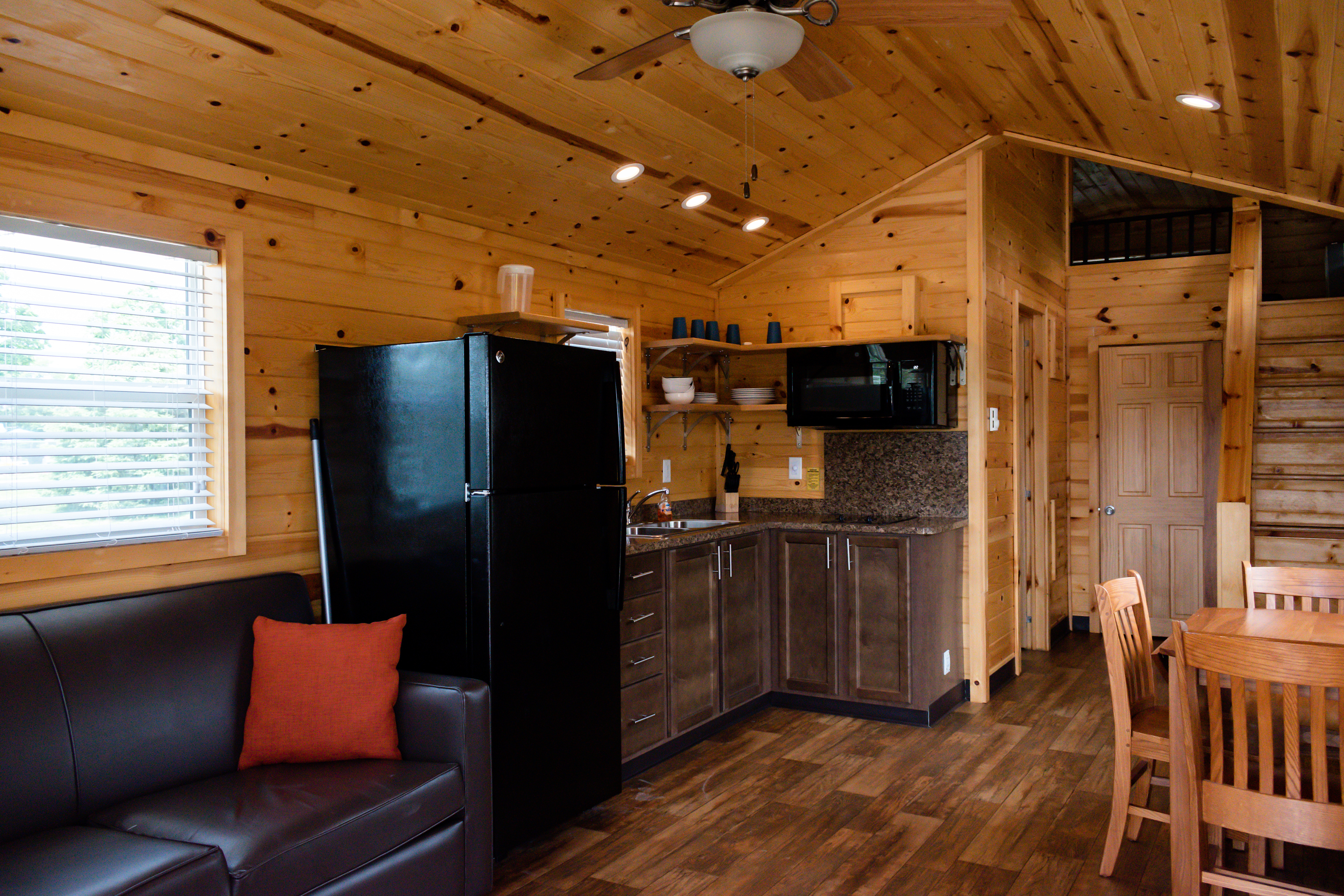 Timberline Cabins, Waukee