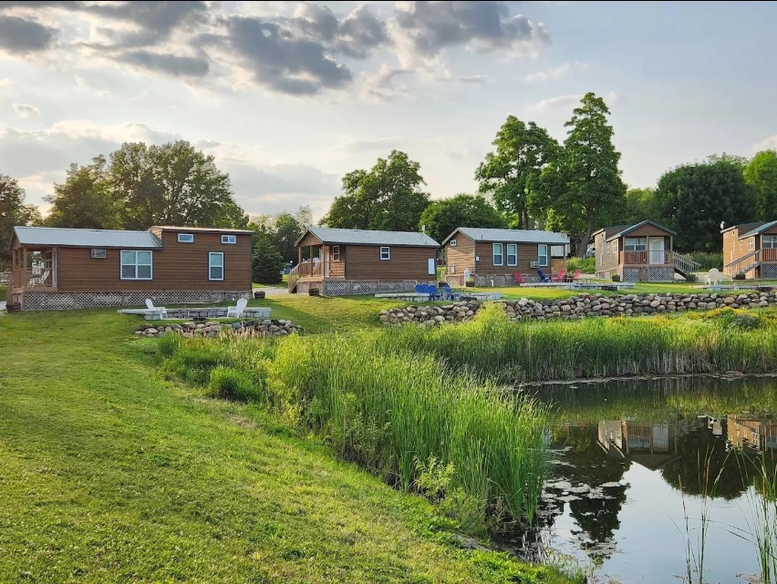 Timberline West RV Campground, Cabins