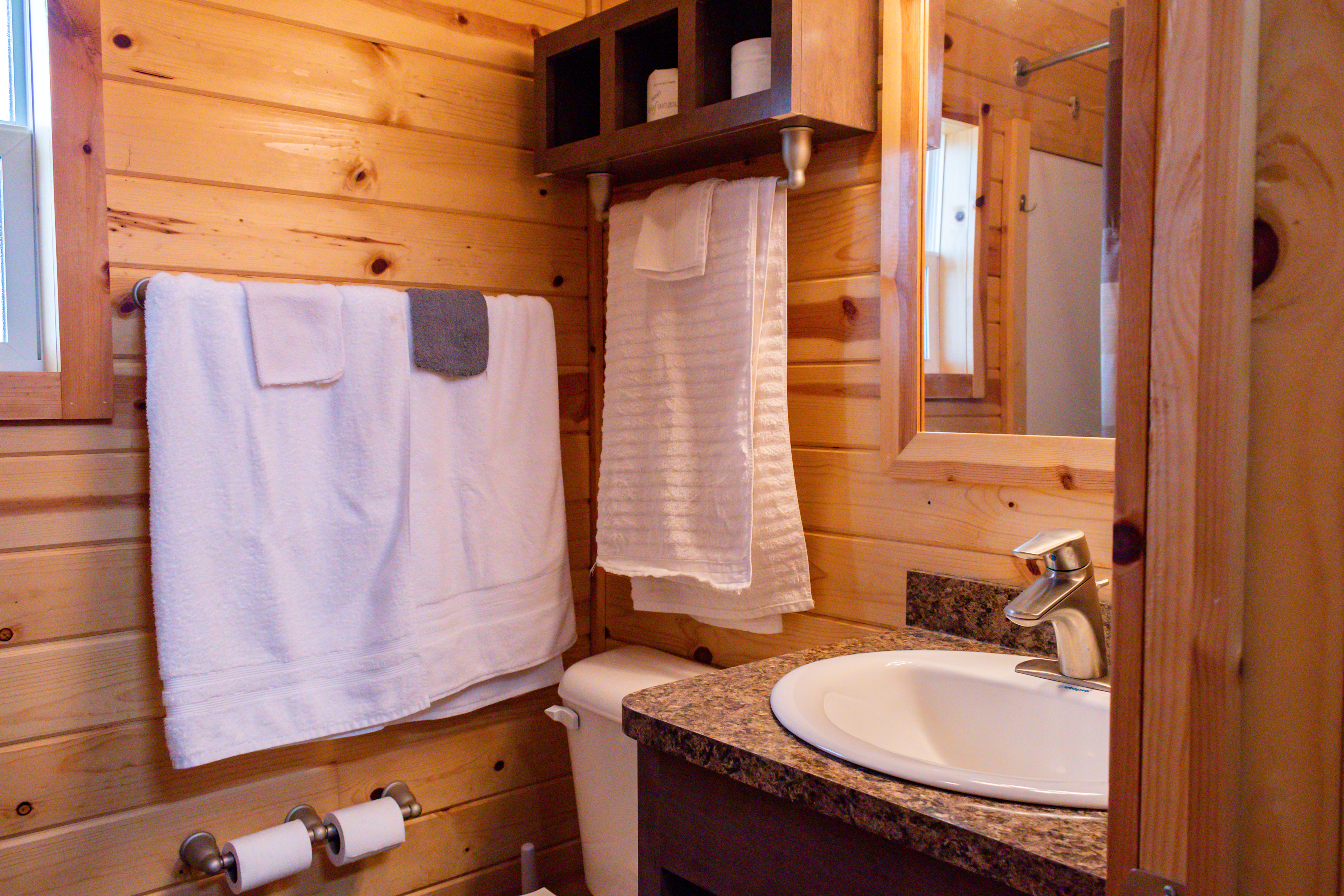 Timberline East RV Campground, Cabins & Glamping Sites