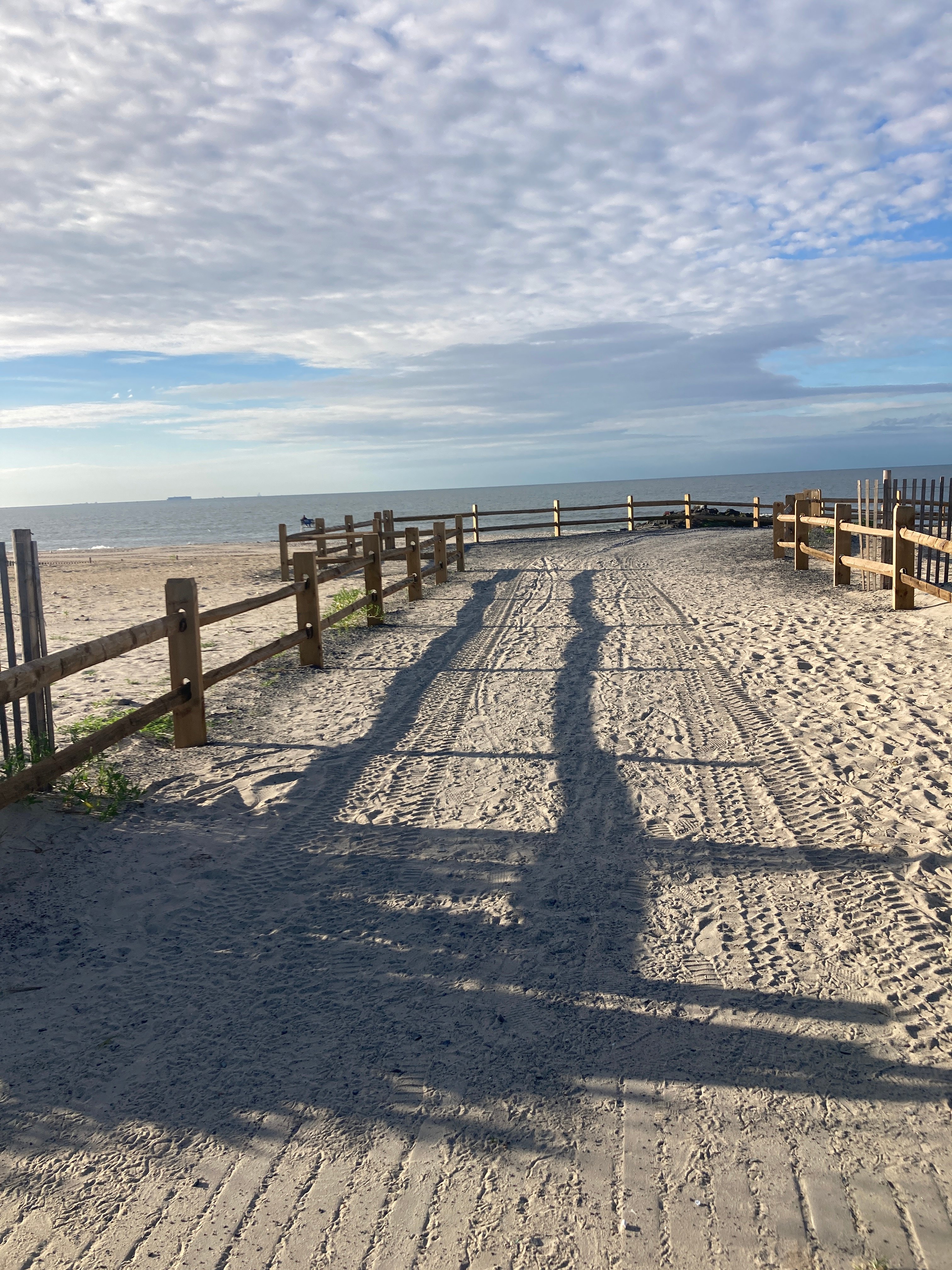 Comfy camper by the bay in Rockaway