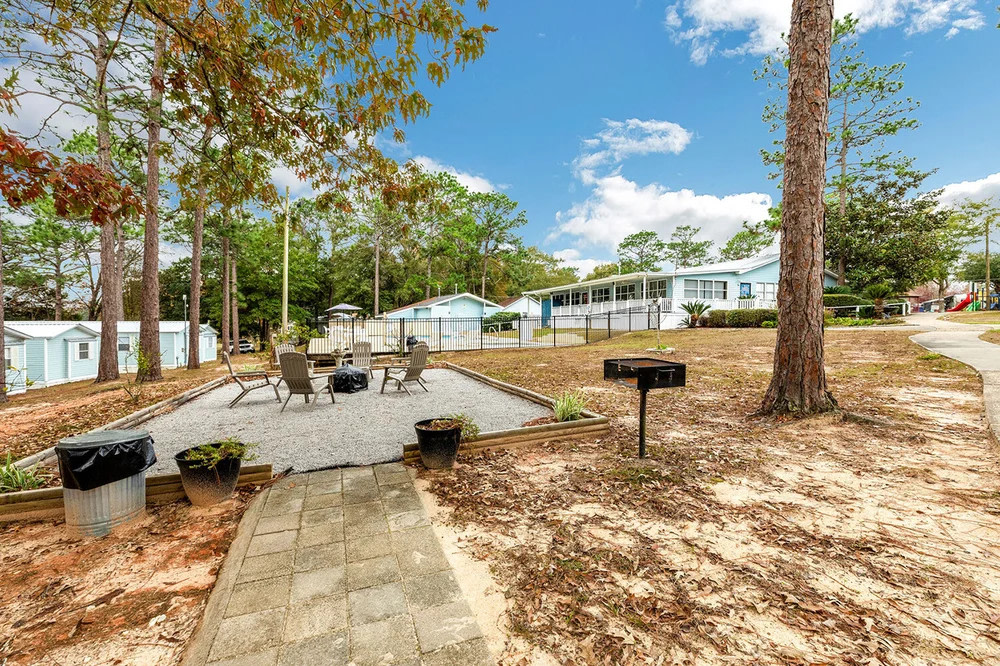 Sunset King Lake Resort