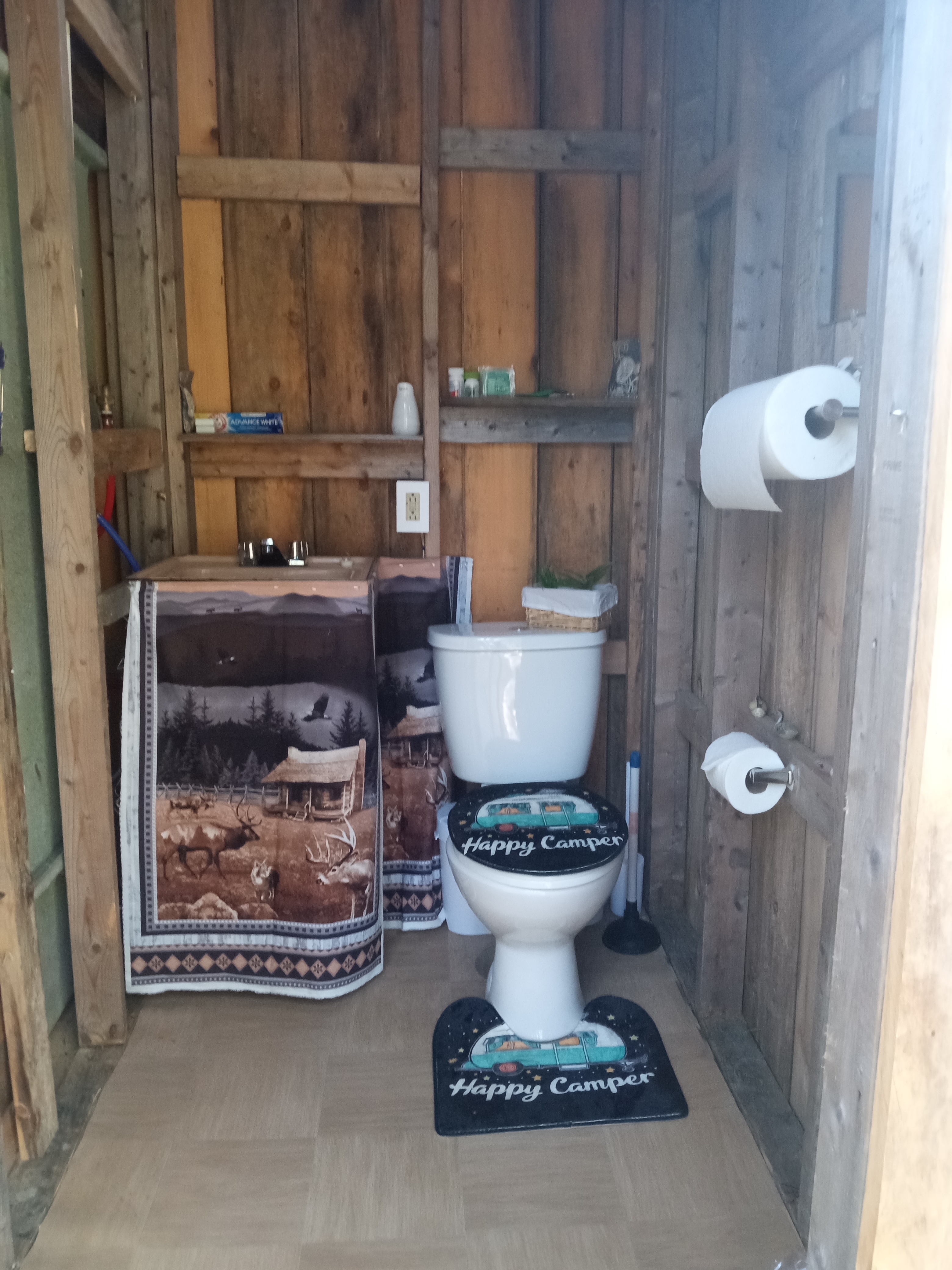 Jases Cove Way PVT. LODGING