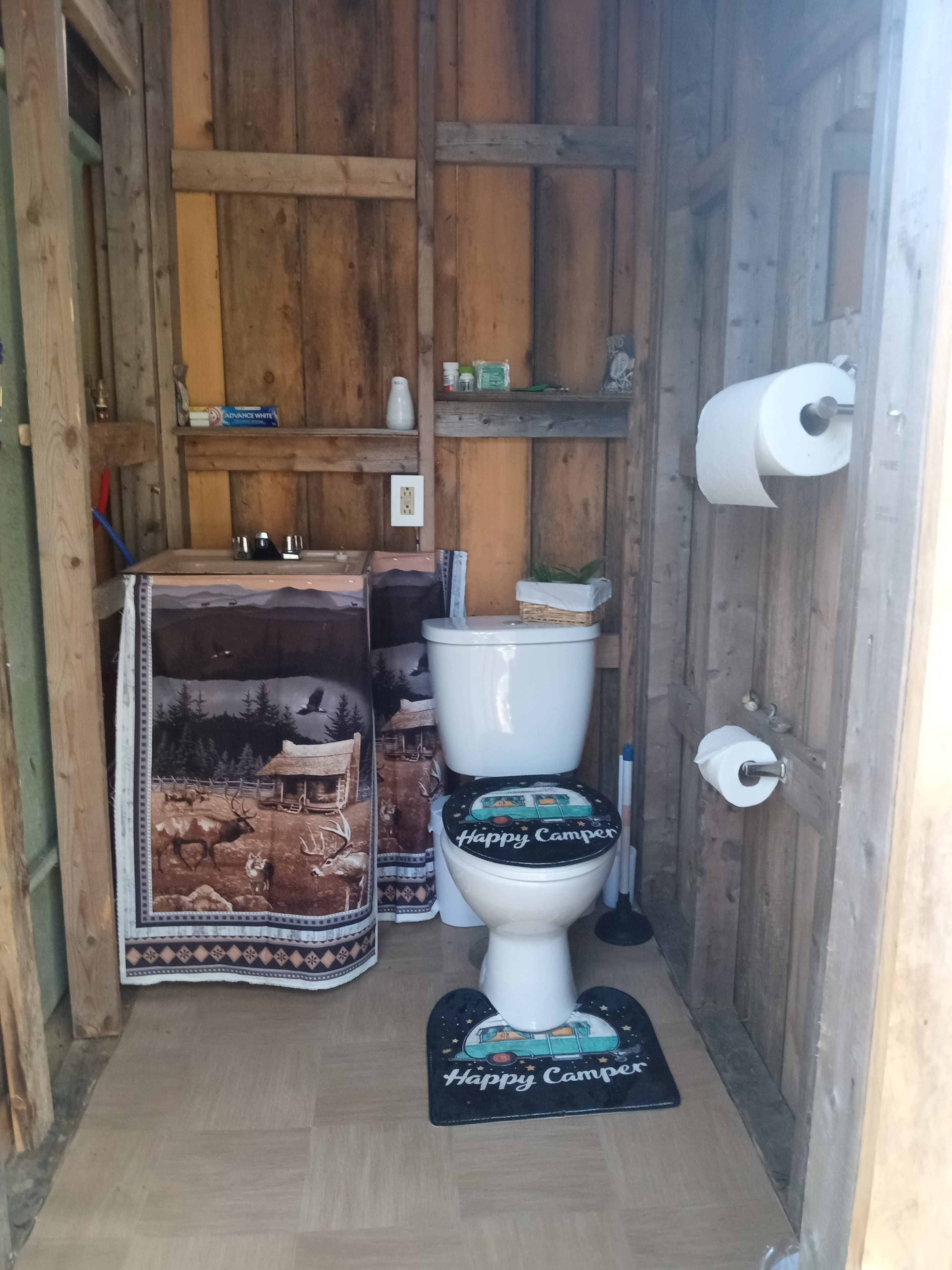 Jases Cove Way PVT. LODGING