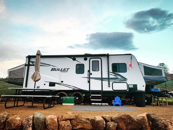 Horsetooth Lake Retreat