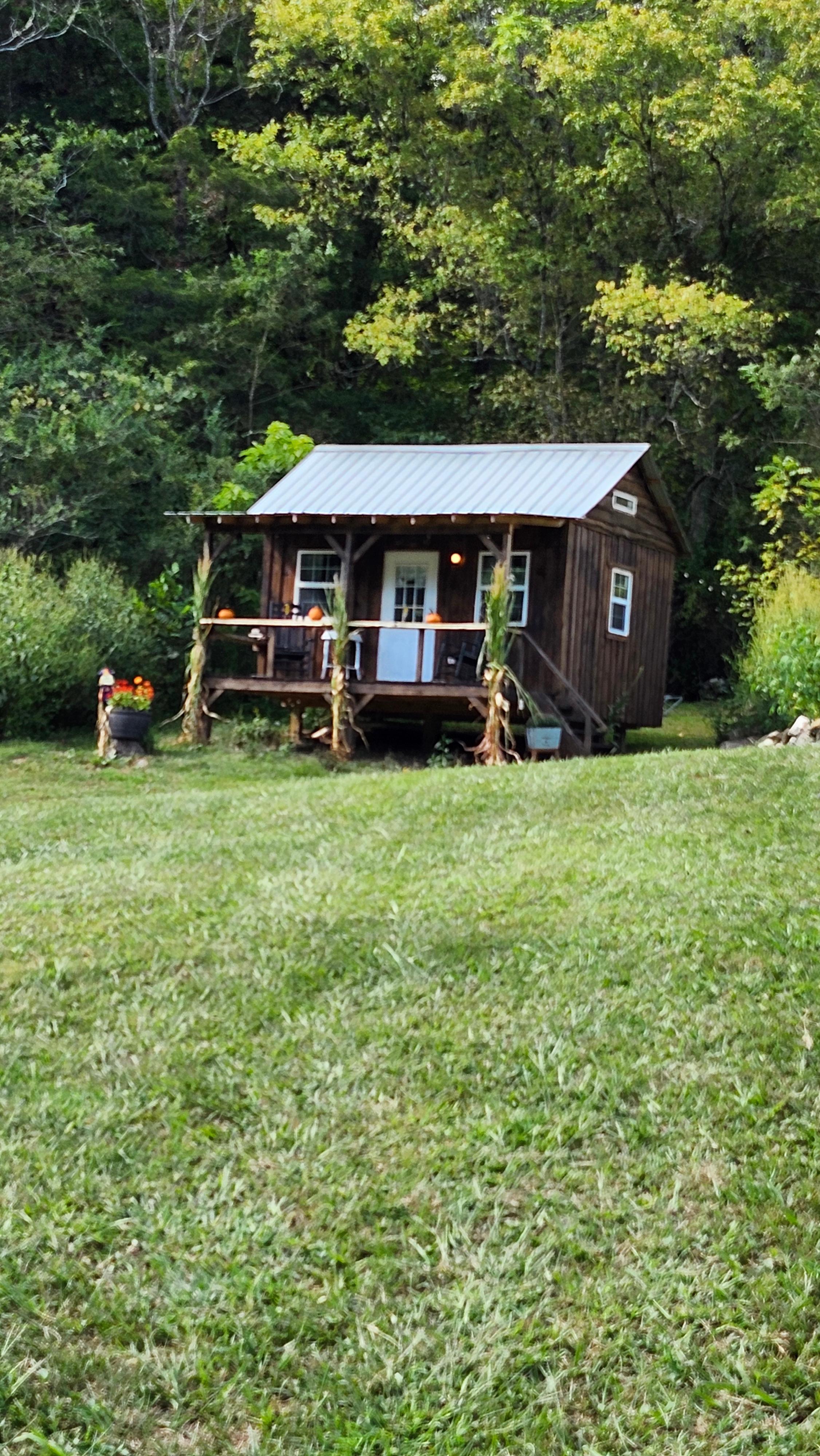 Wanda's Cabin Sneedville,  TENNESSE