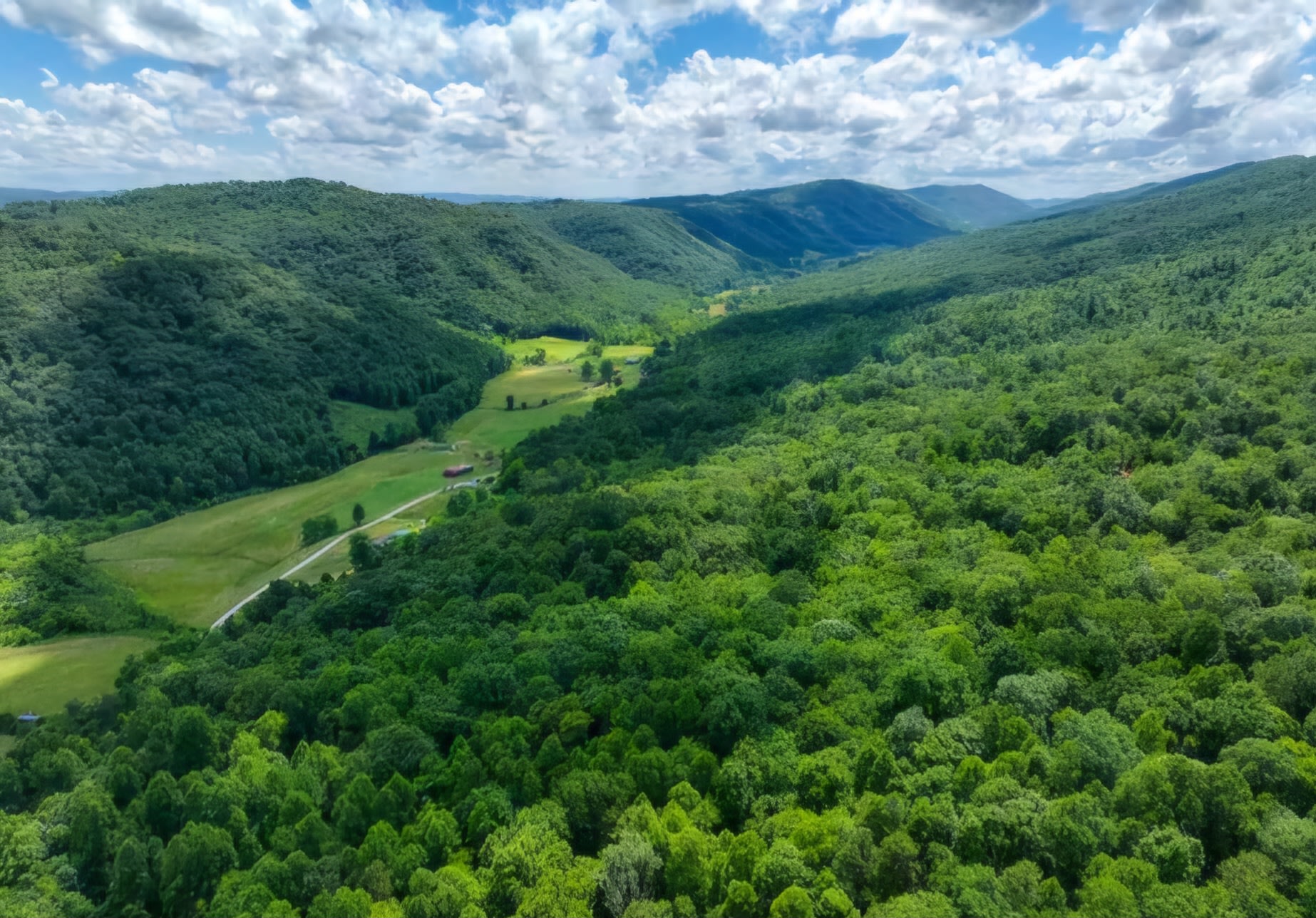 Wanda's Cabin Sneedville,  TENNESSE