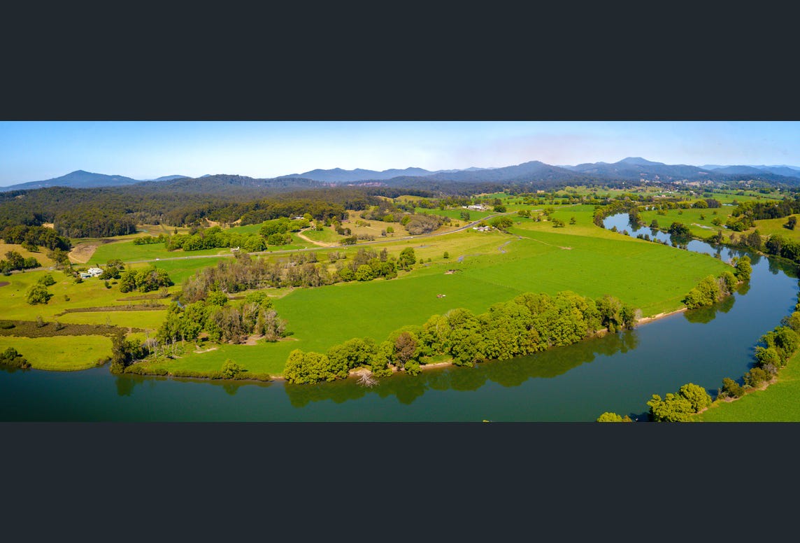 Riverwood 383 Fish off the Banks