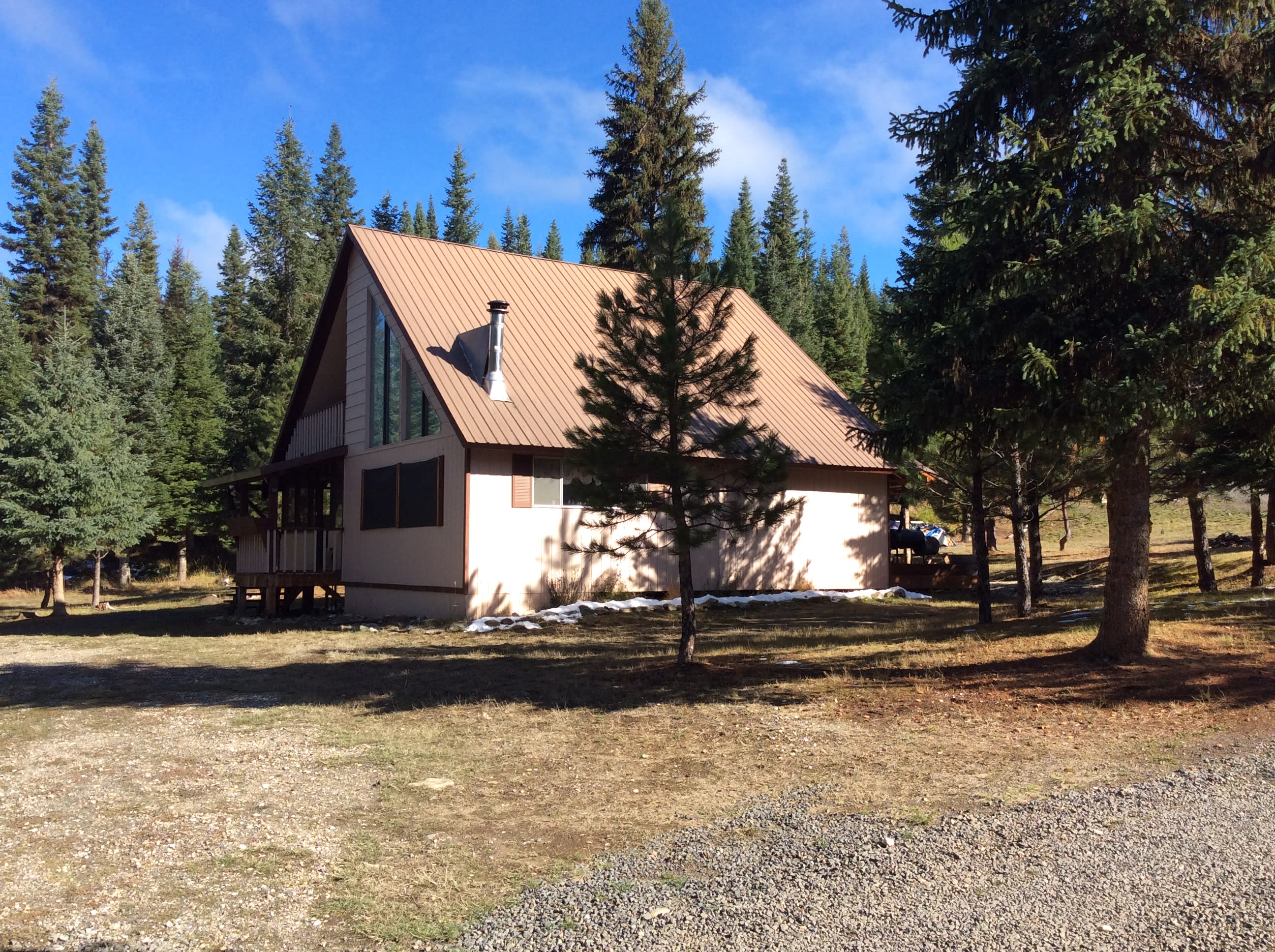 Brown Cabin at Freedom River