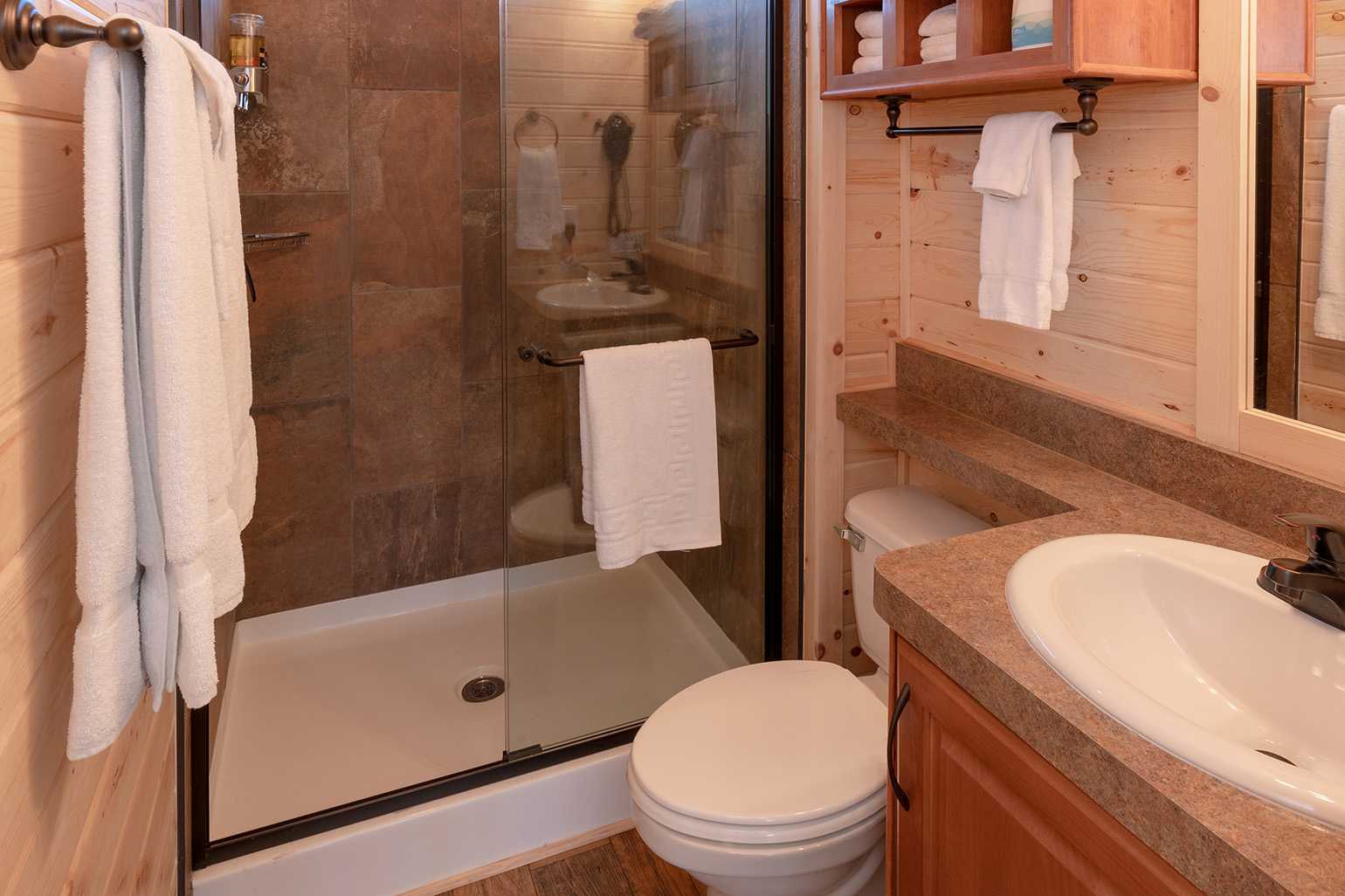 Bearclaw Cabin 2 Bedroom (1)