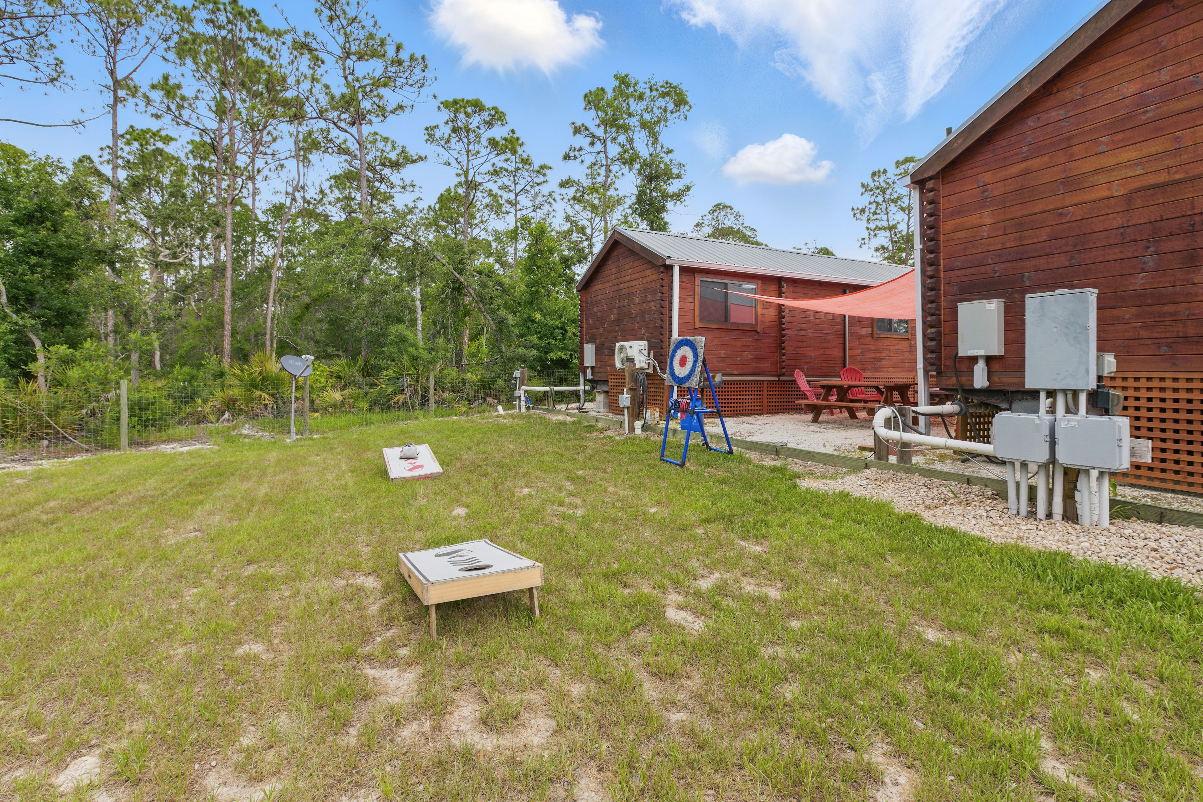 Cabins On The Corner - Steinhatchee