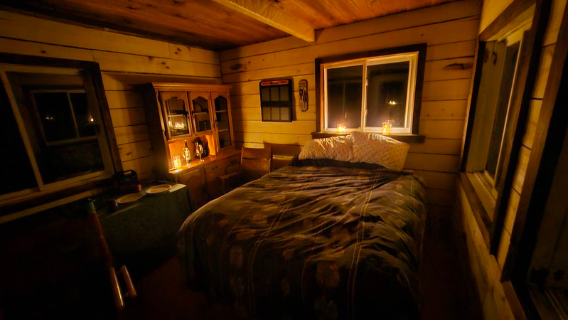 Dog Friendly Cliffside Cabin