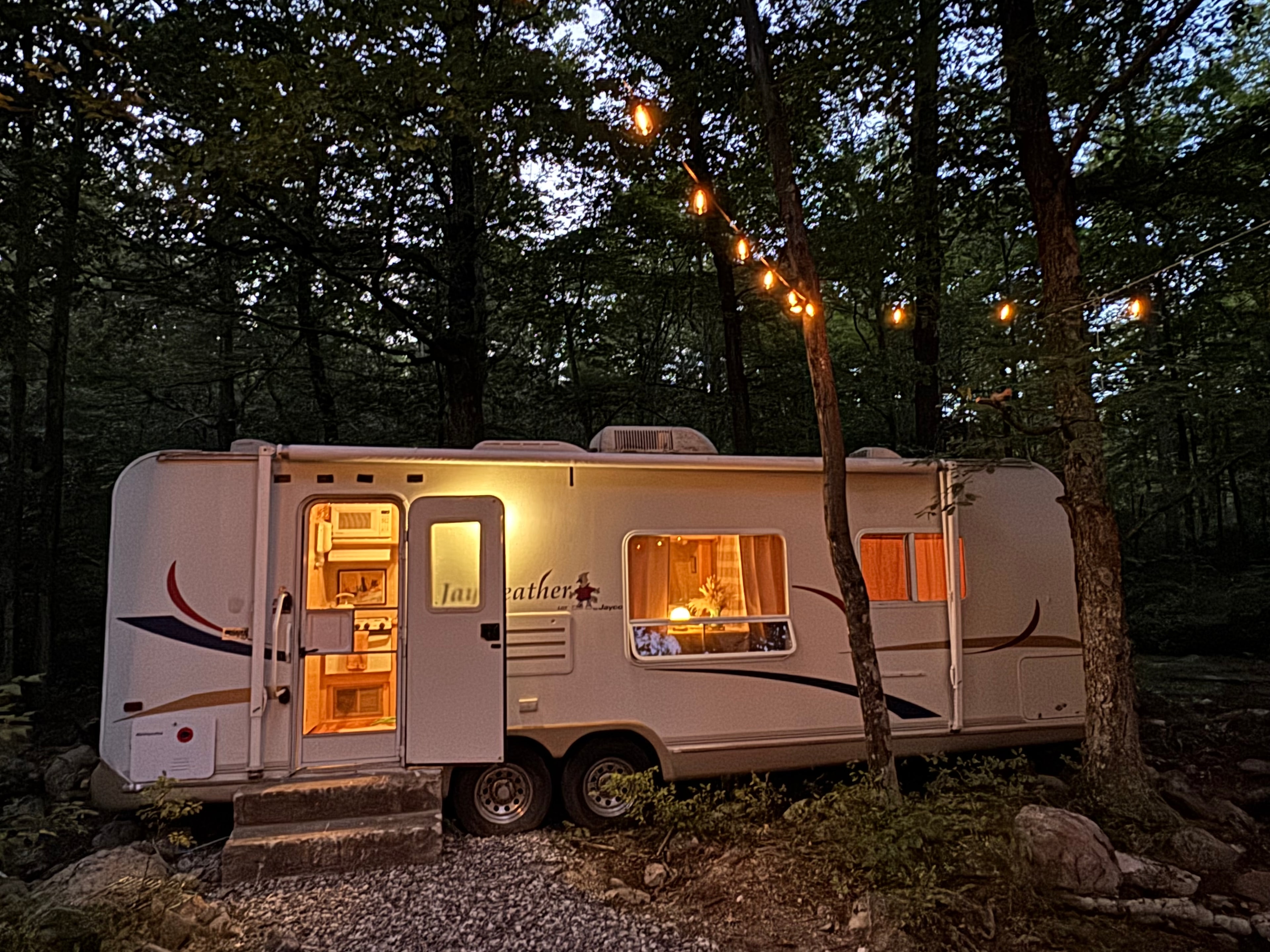 Plenty of overhead lighting and smaller lamps for whatever level of brightness you prefer.  