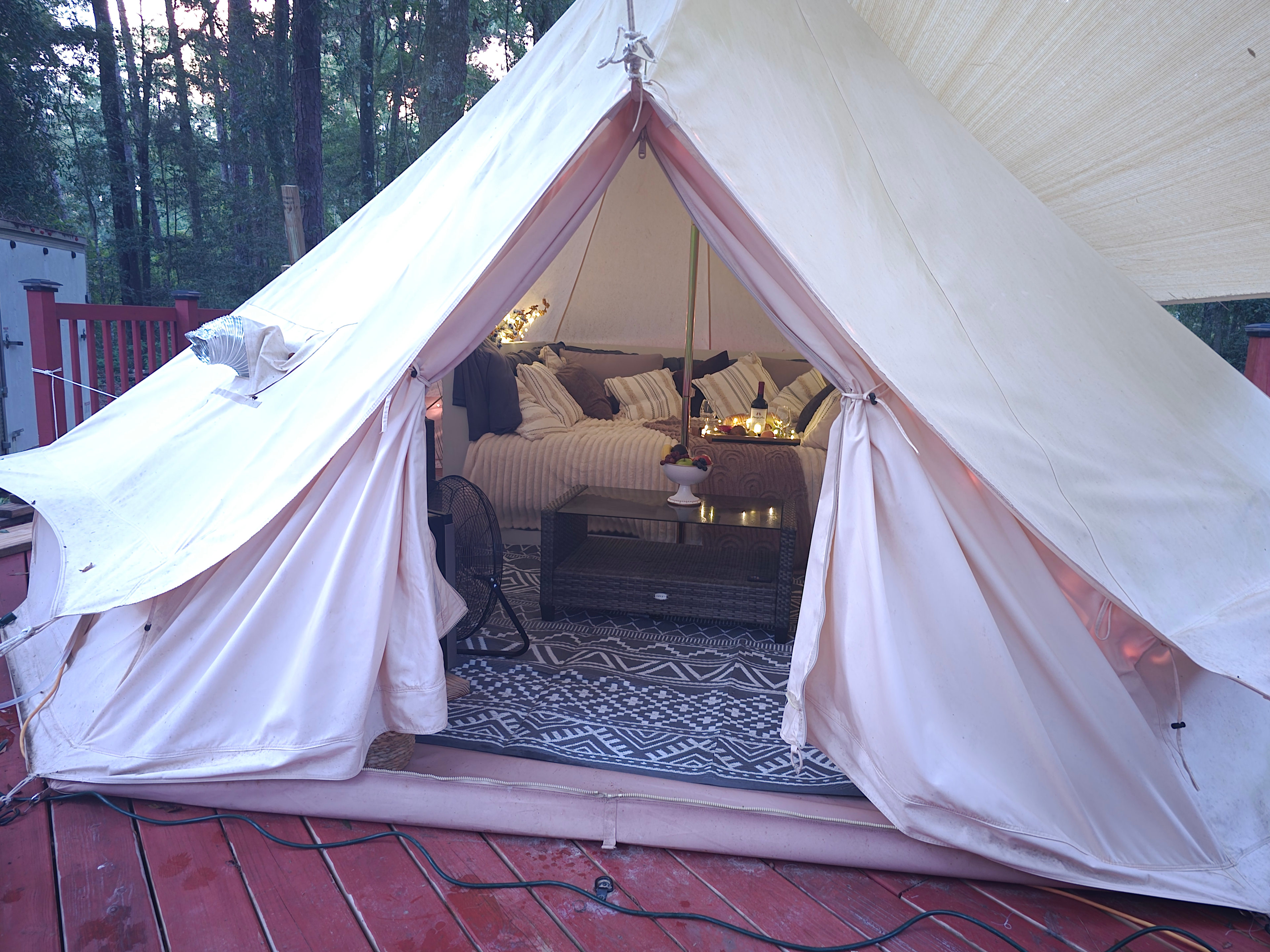 Glamping In Paradise